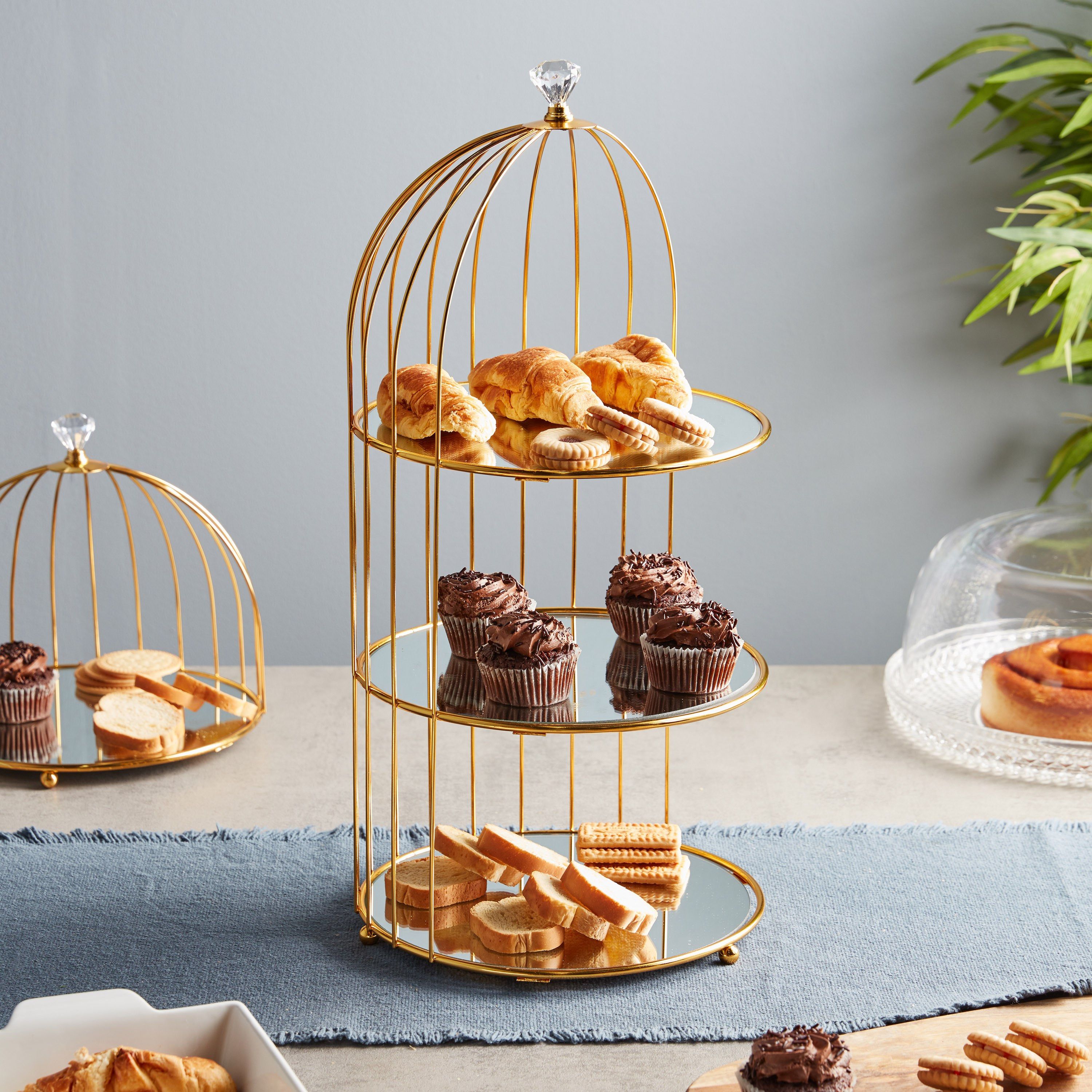 مقدم طعام 3 طوابق مع صينية بمرآة - أميسبوري-household-dining-serveware-cakestands-image-1