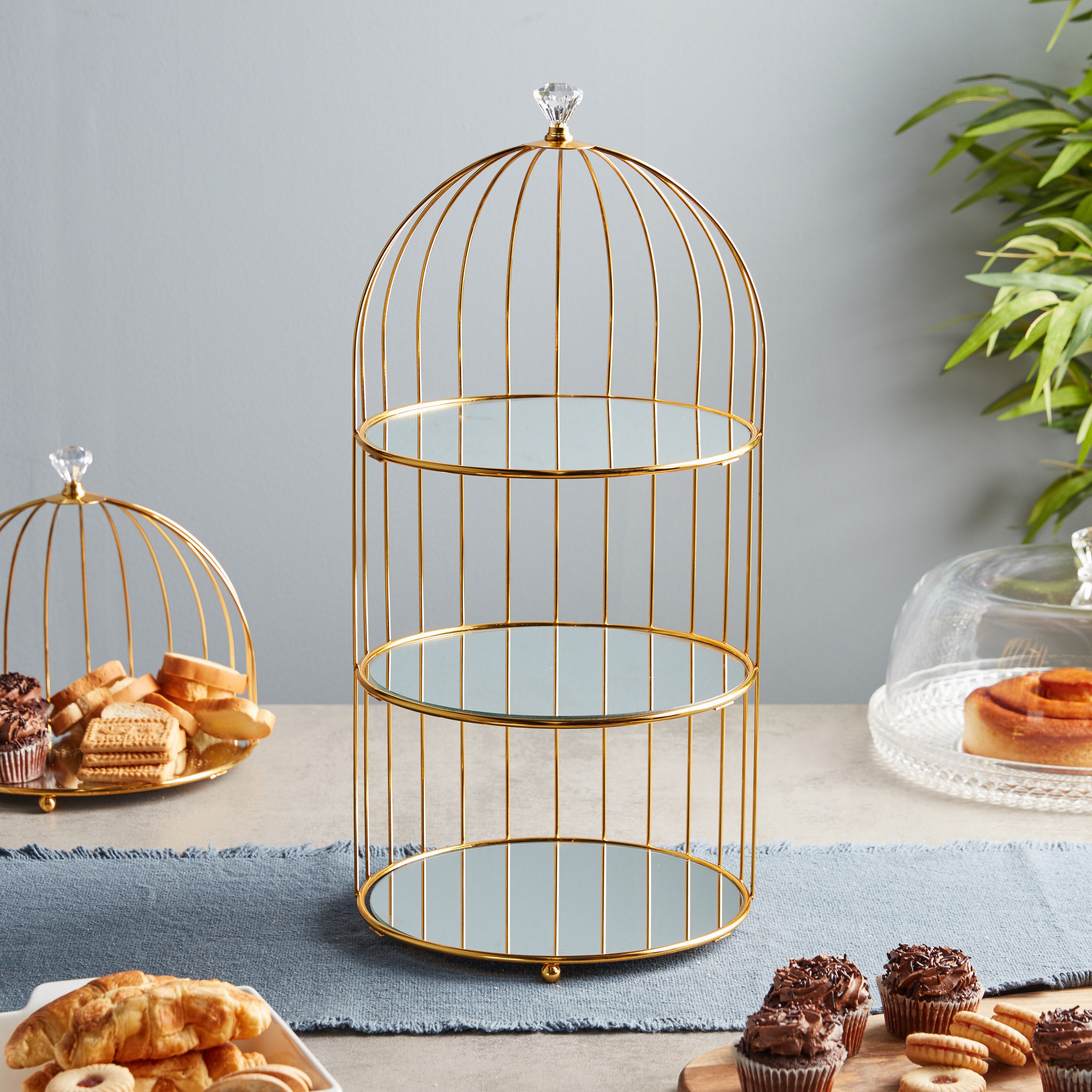 مقدم طعام 3 طوابق مع صينية بمرآة - أميسبوري-household-dining-serveware-cakestands-image-4