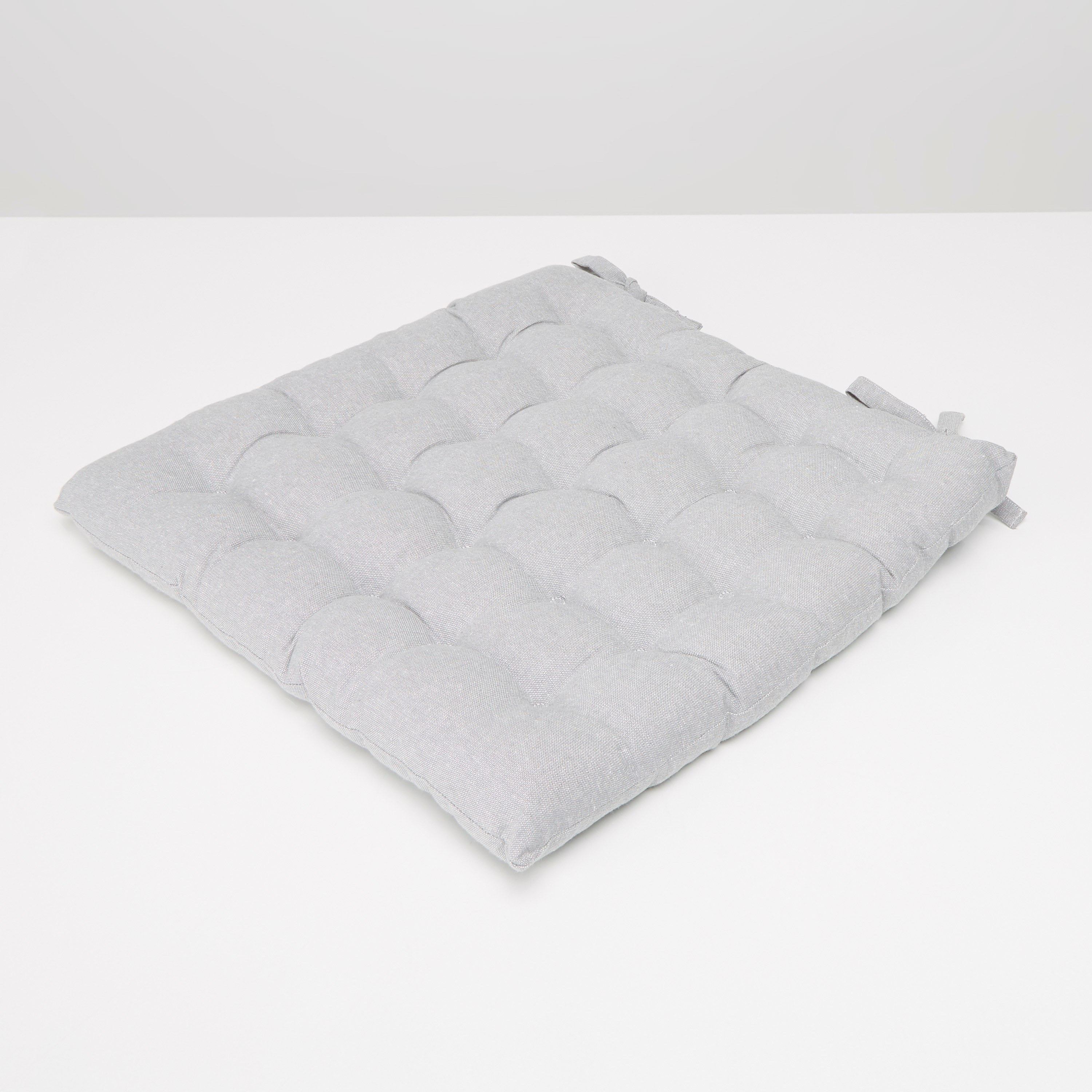 Windsor Tufted Chairpad - 40x40 cms-household-cushionsandthrows-chairpads-image-1