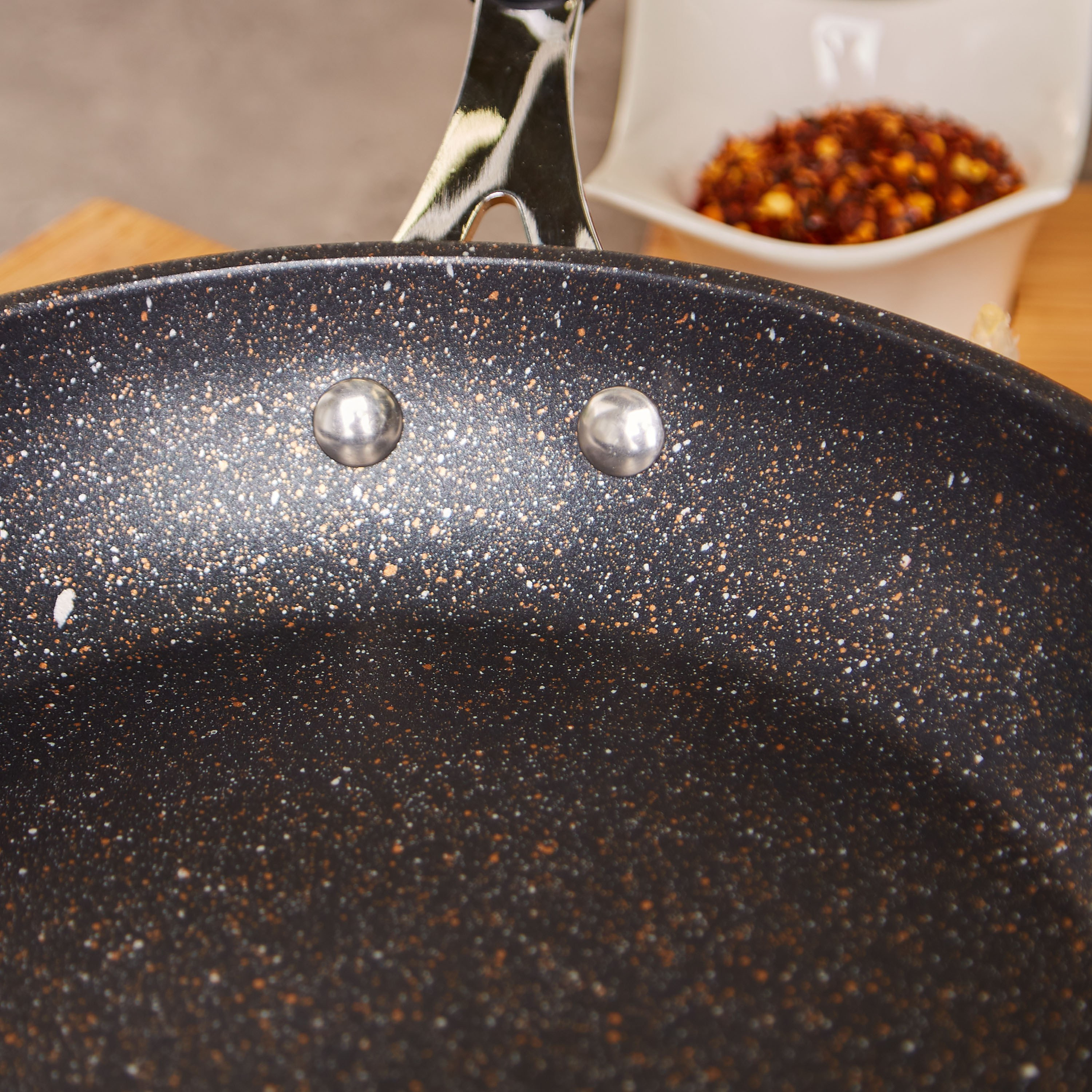 Heritage rock online fry pan