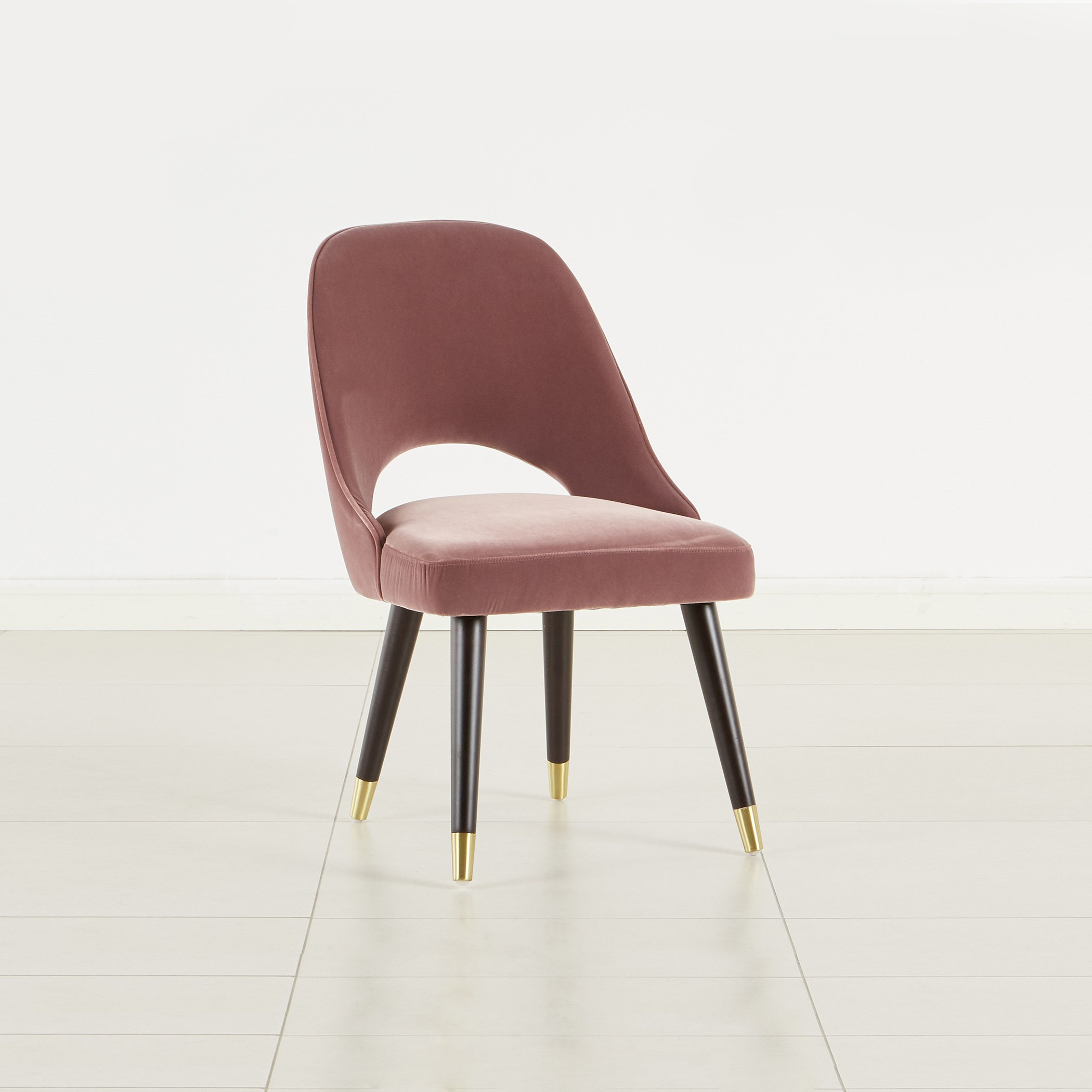 Monarch chairs online new arrivals