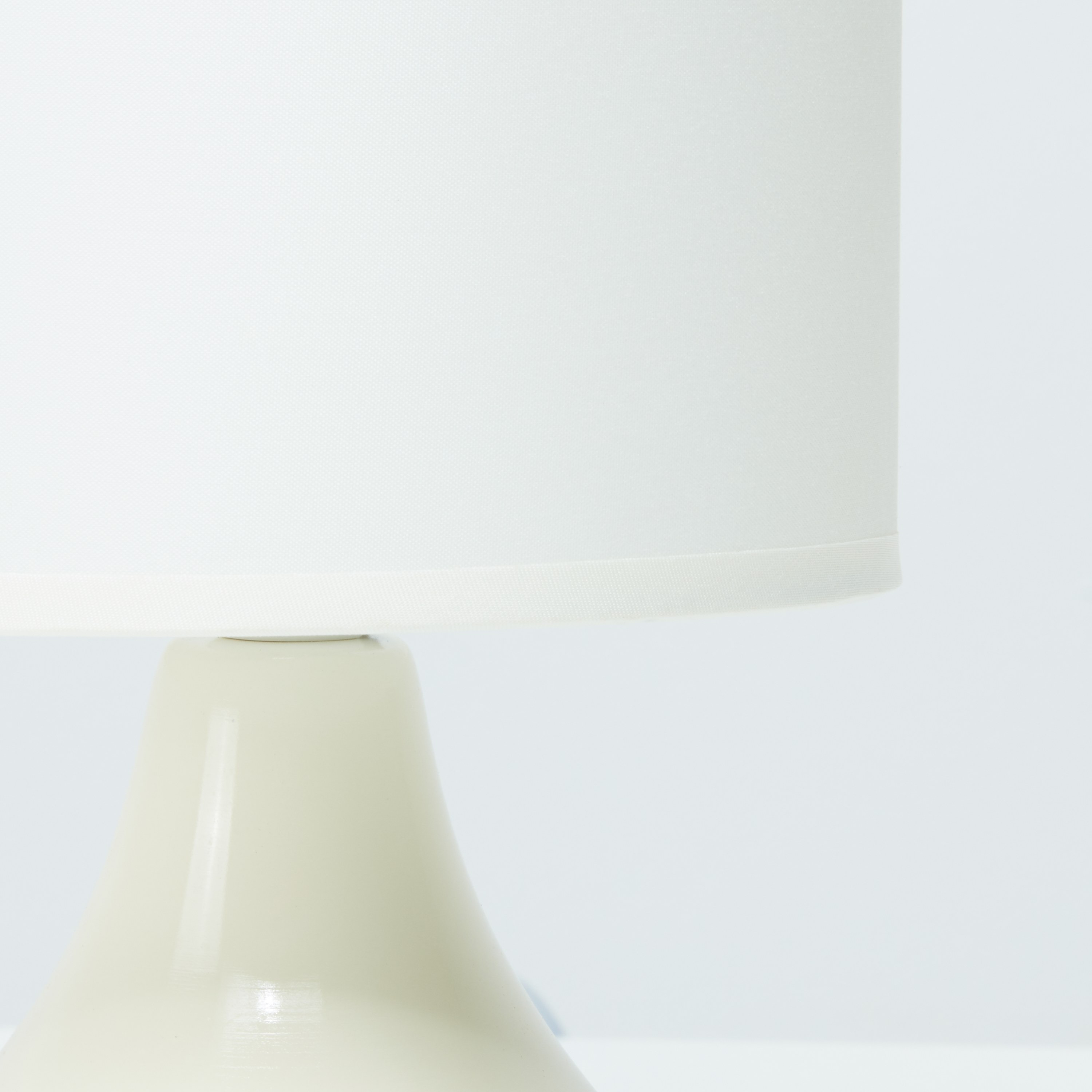 Corinth Ceramic Table Lamp - 25 cm-household-lighting-tableanddesklamps-image-2