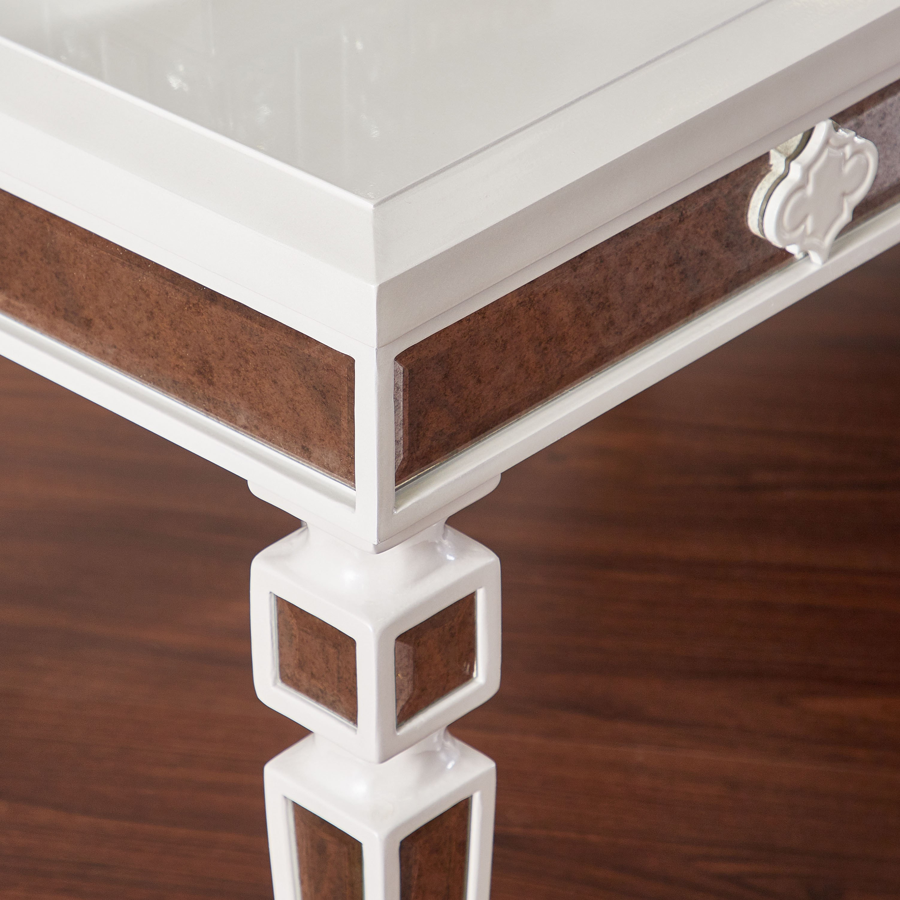 Castillo c deals table end table