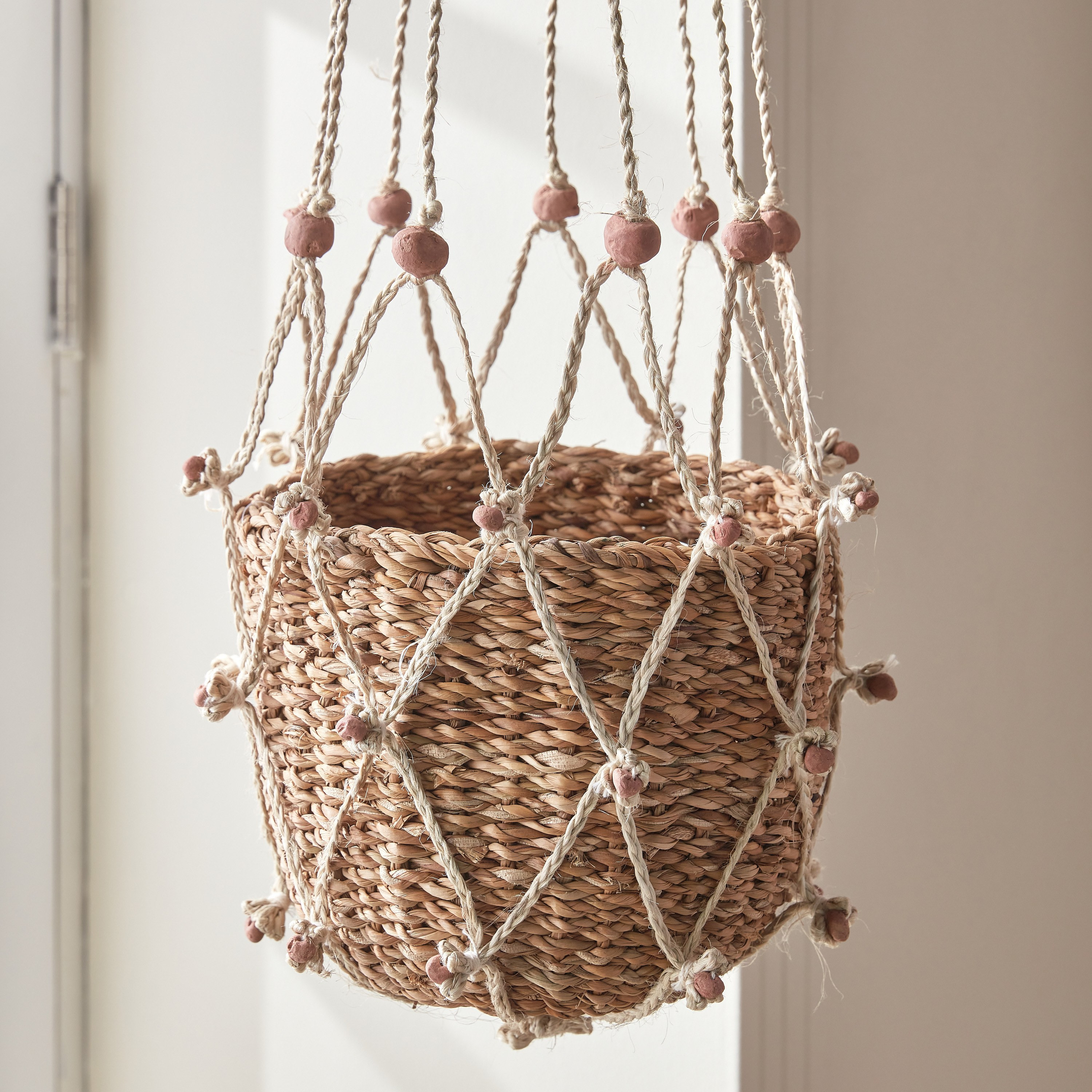 Russe Macrame Hanging Pot - 130 cms-household-gardenandoutdoor-potsandplanters-hangingplanters-image-2