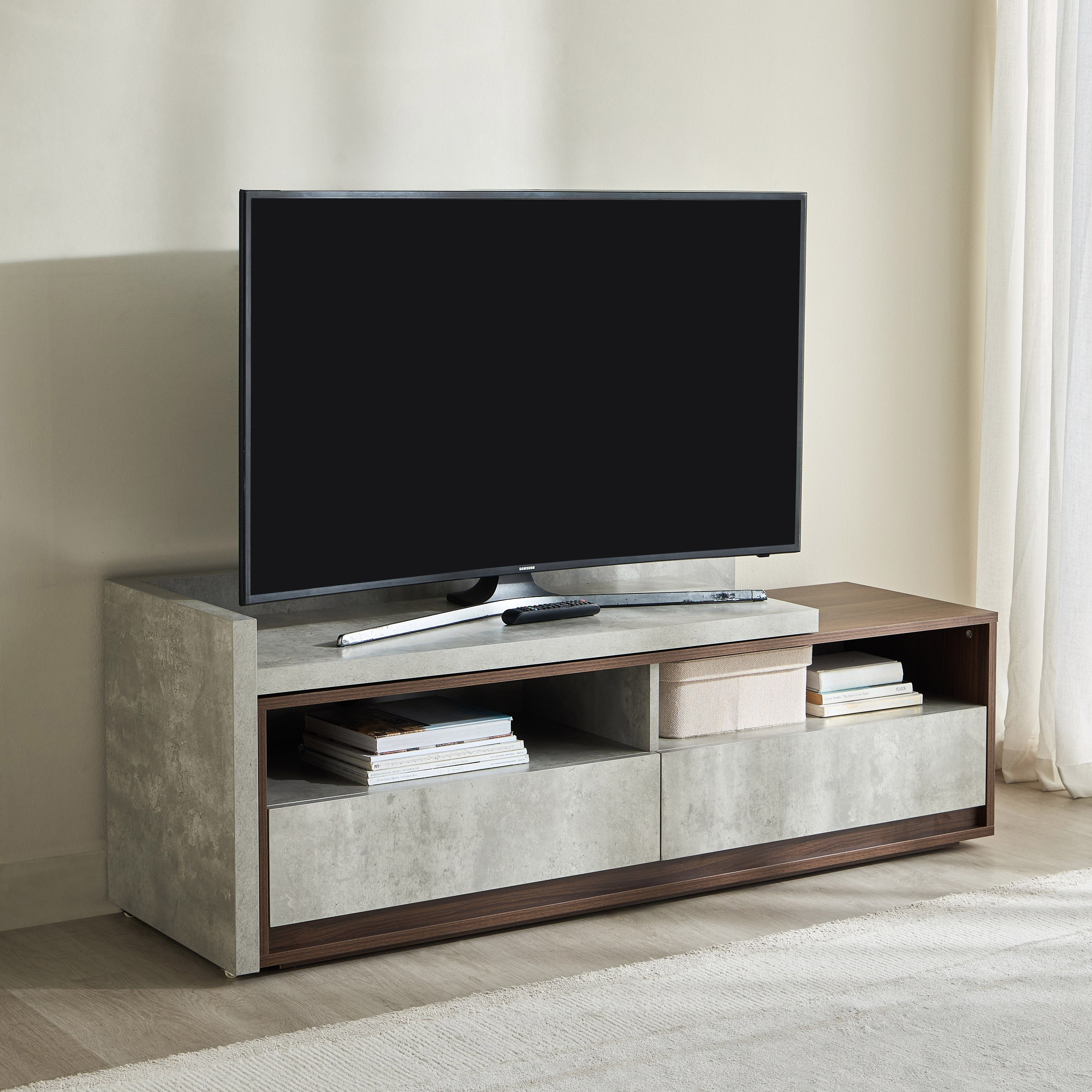 Yukon Extendable TV Unit