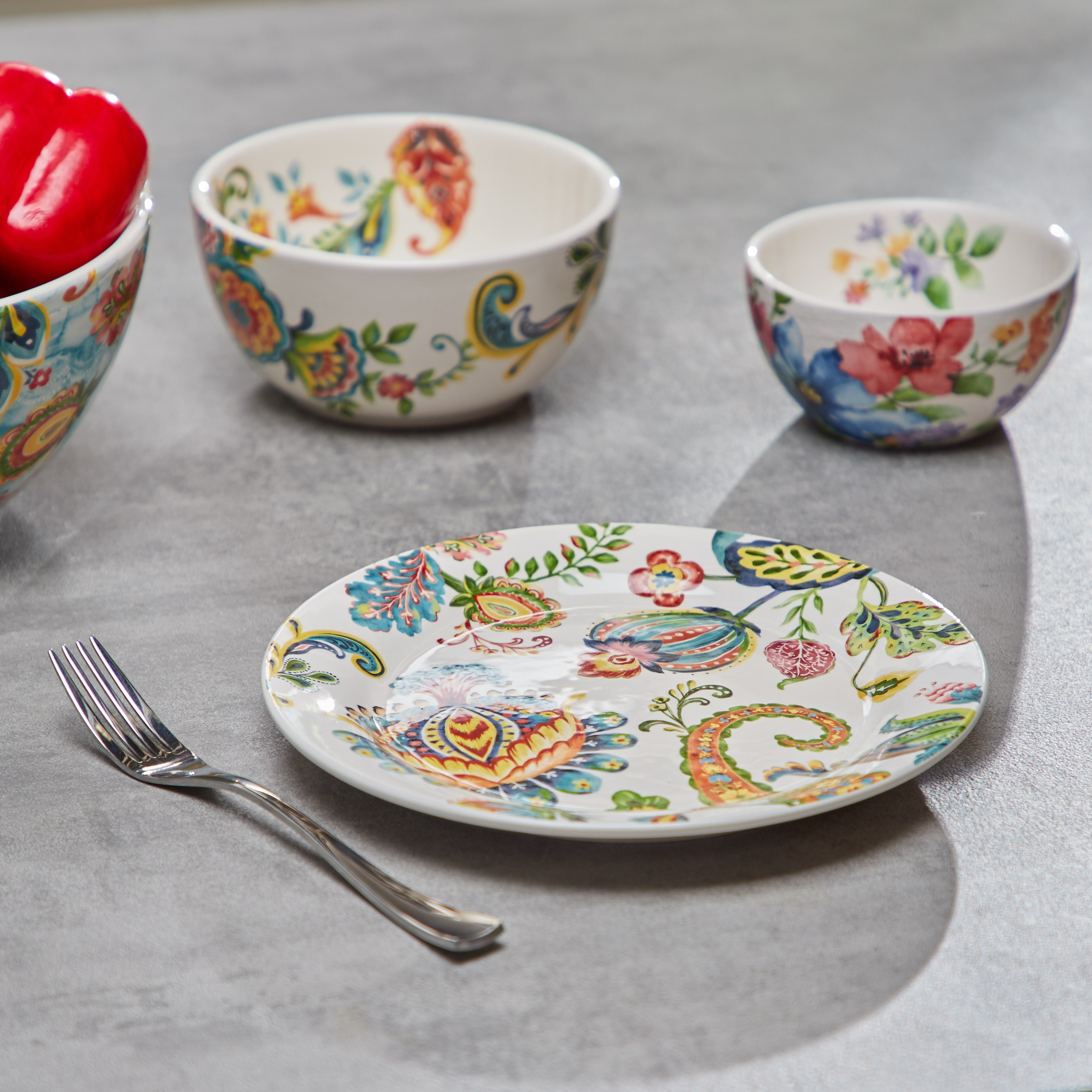 Paisley dinnerware clearance set