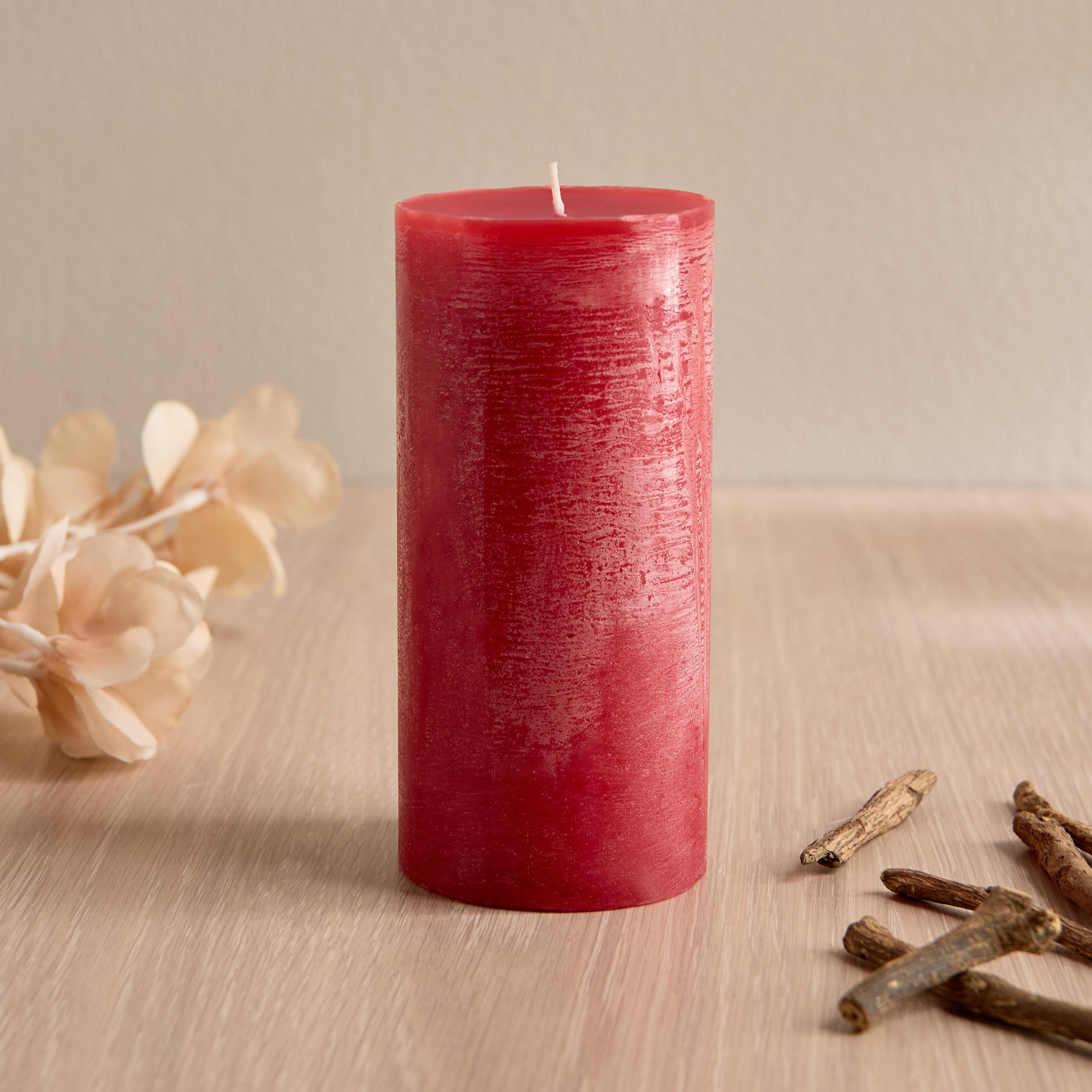 Essentials Pomegranate Noir Pillar Candle
