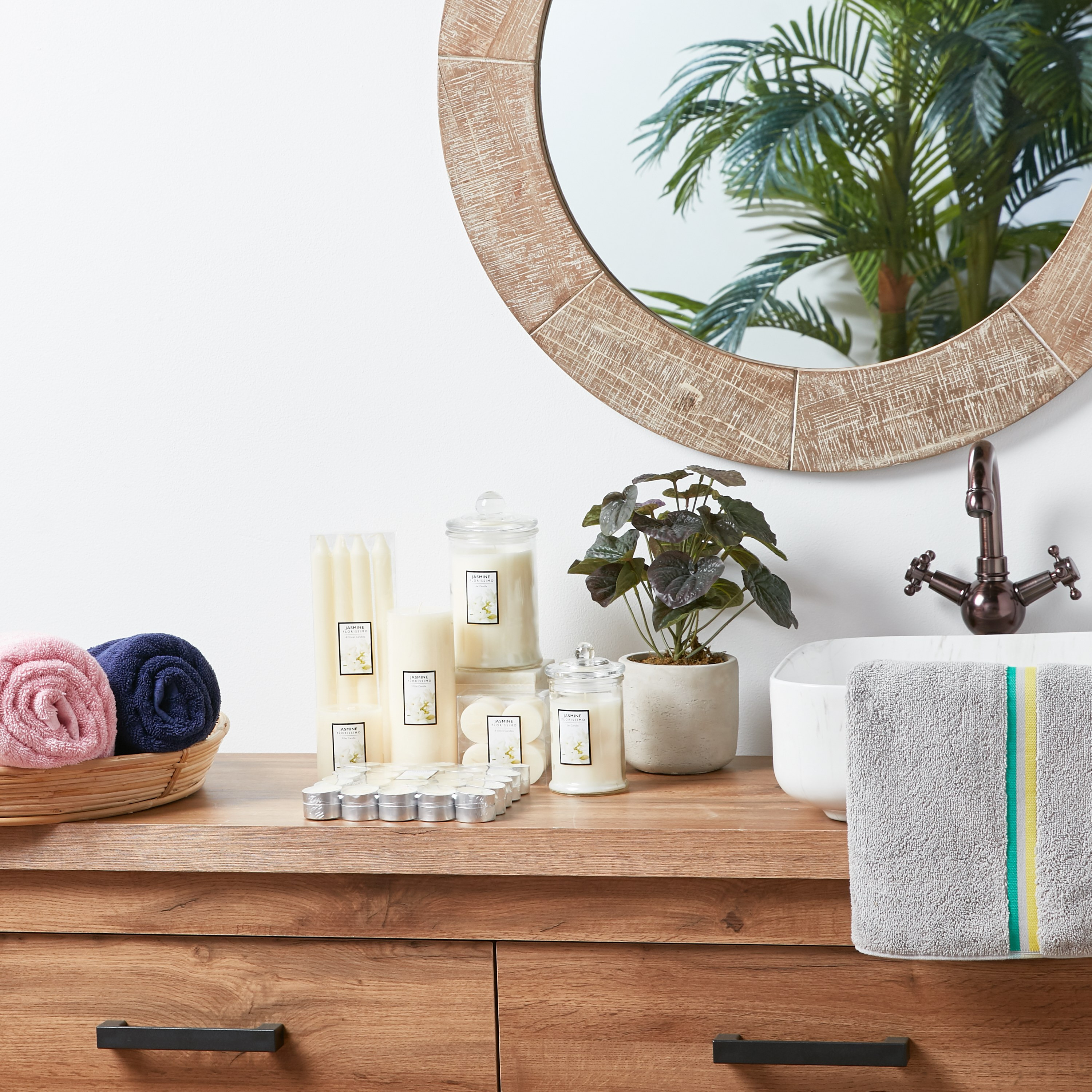 شموع عشاء برائحة ياسمين فلوريسيمو - إسينشالز - طقم من 4 قطع-household-homefragrance-candles-image-5