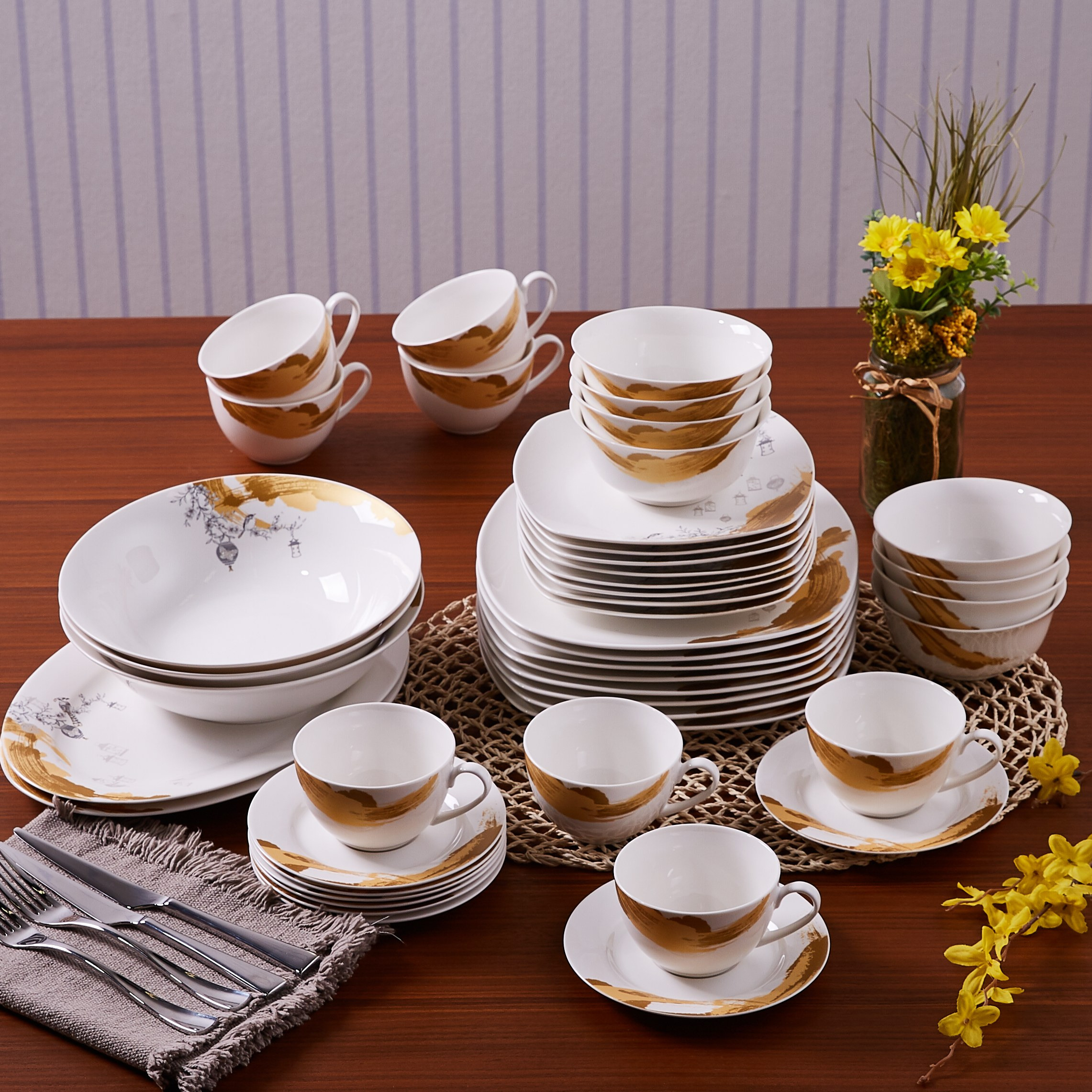 Dillenia 45 Piece Dinner Set