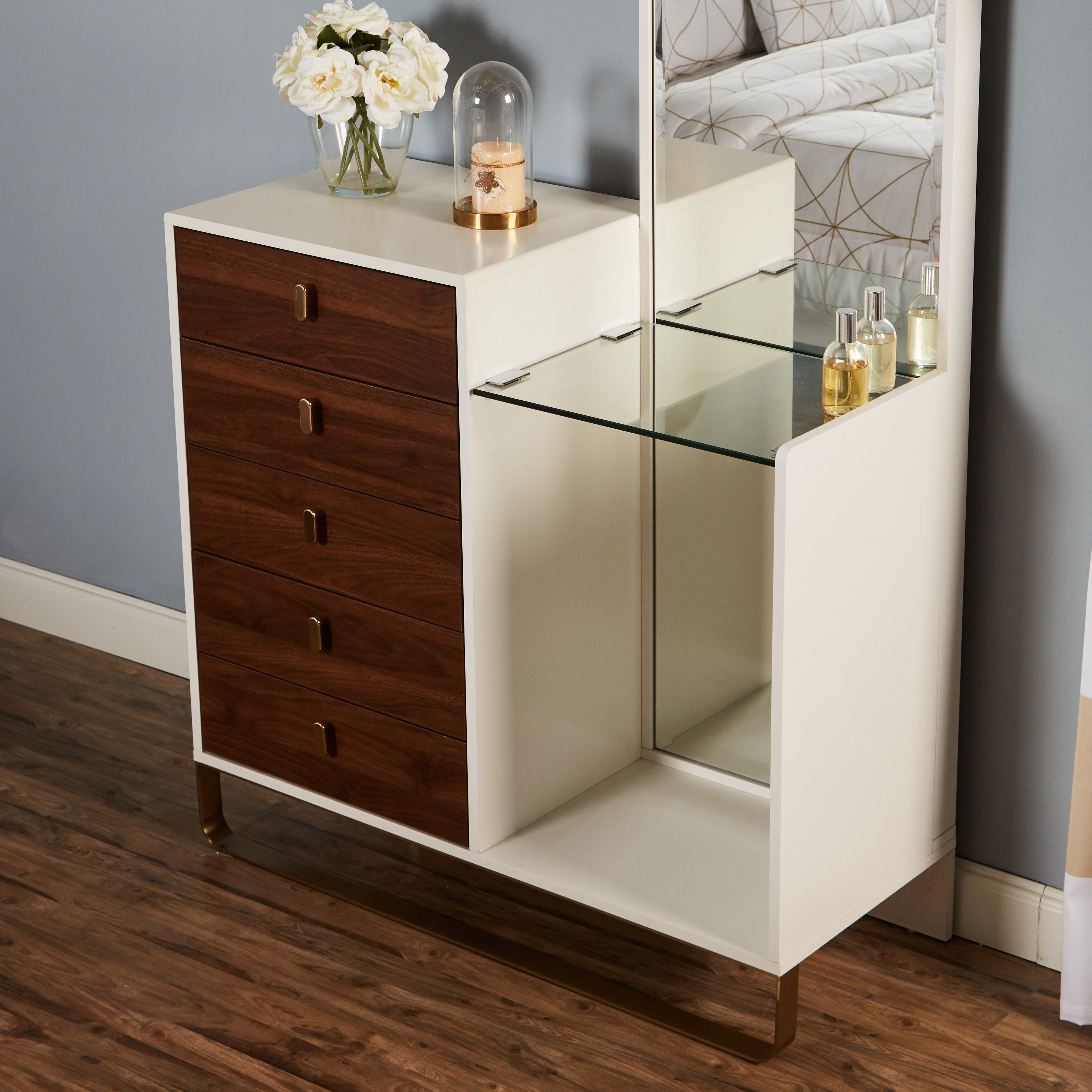 Dresser deals set cheap