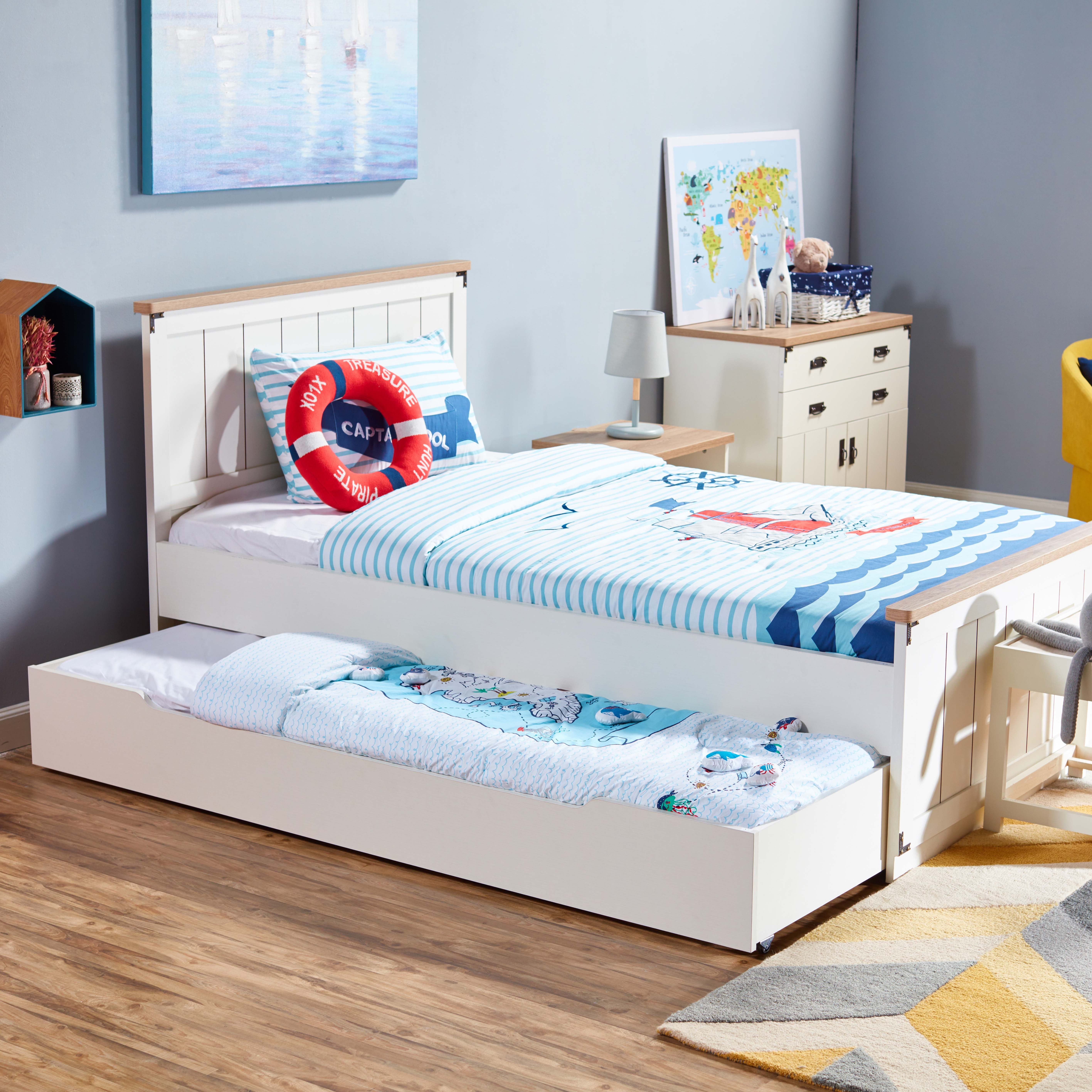 Leons sale kids beds