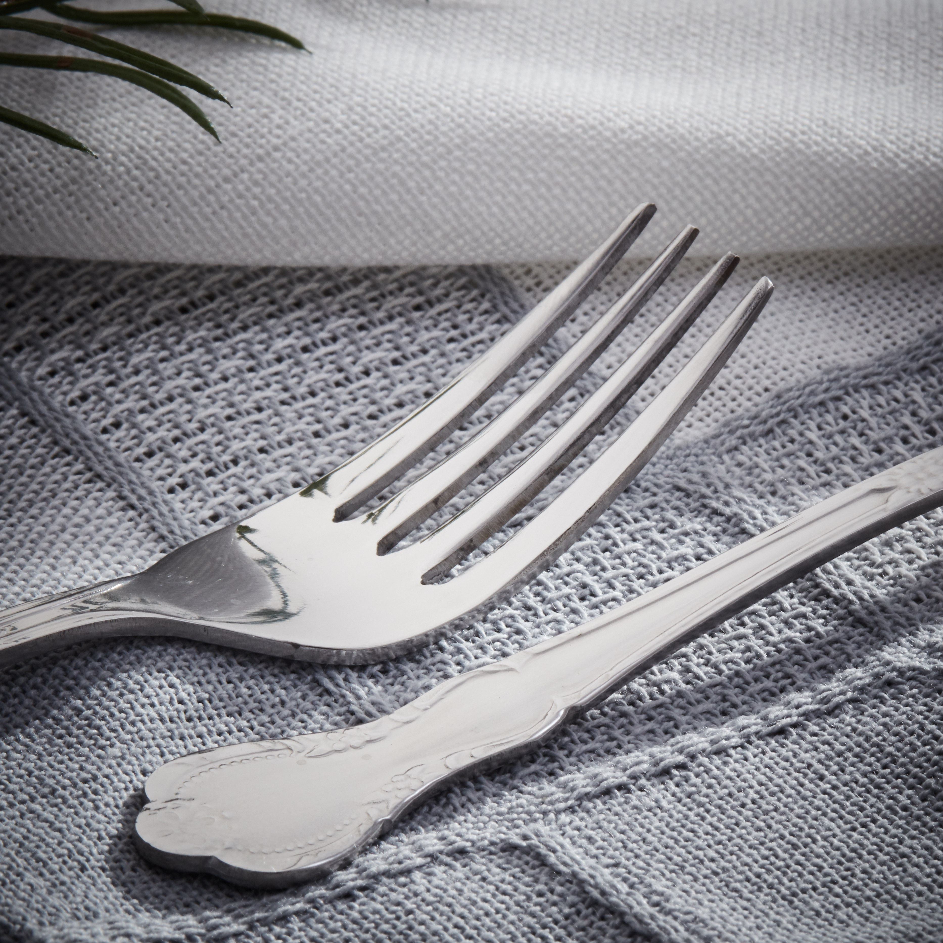 Royal Dotted Cake Fork - Set of 6-household-dining-cutlery-spoonsforksandknives-image-2