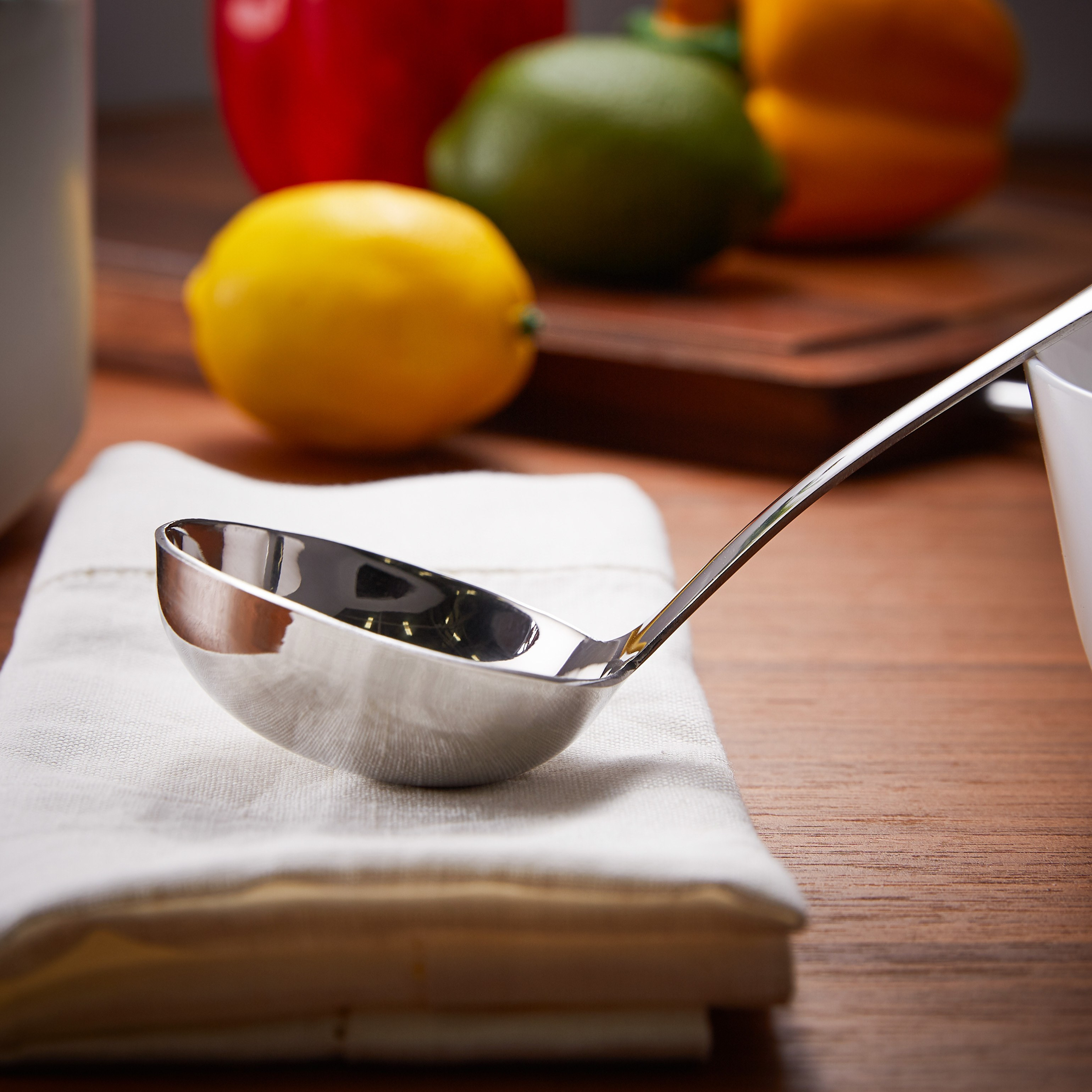 Vera Gravy Ladle-household-kitchen-kitchentoolsandutensils-cookingutensils-image-2