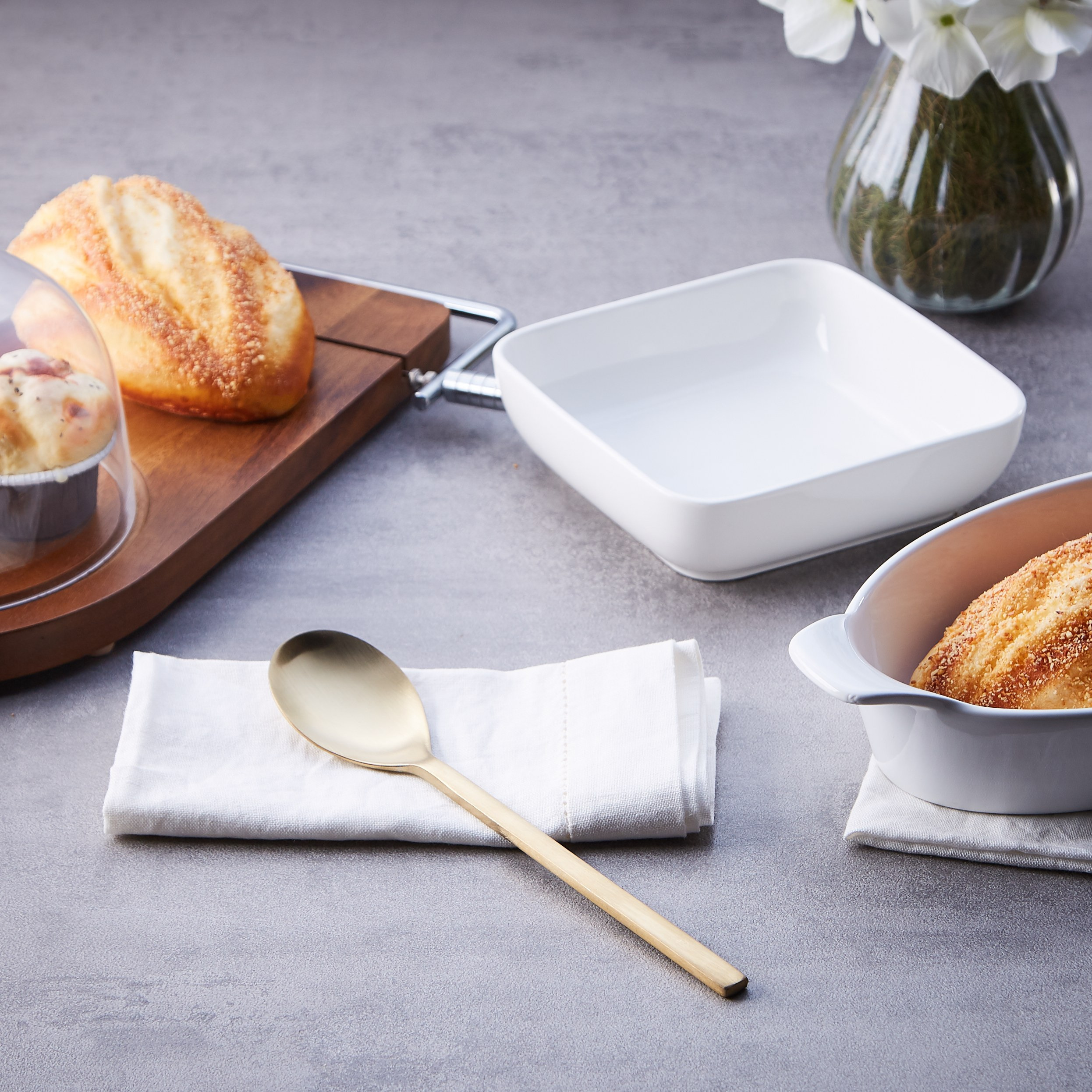 Kevin Serving Spoon-household-kitchen-kitchentoolsandutensils-foodservingtools-image-3