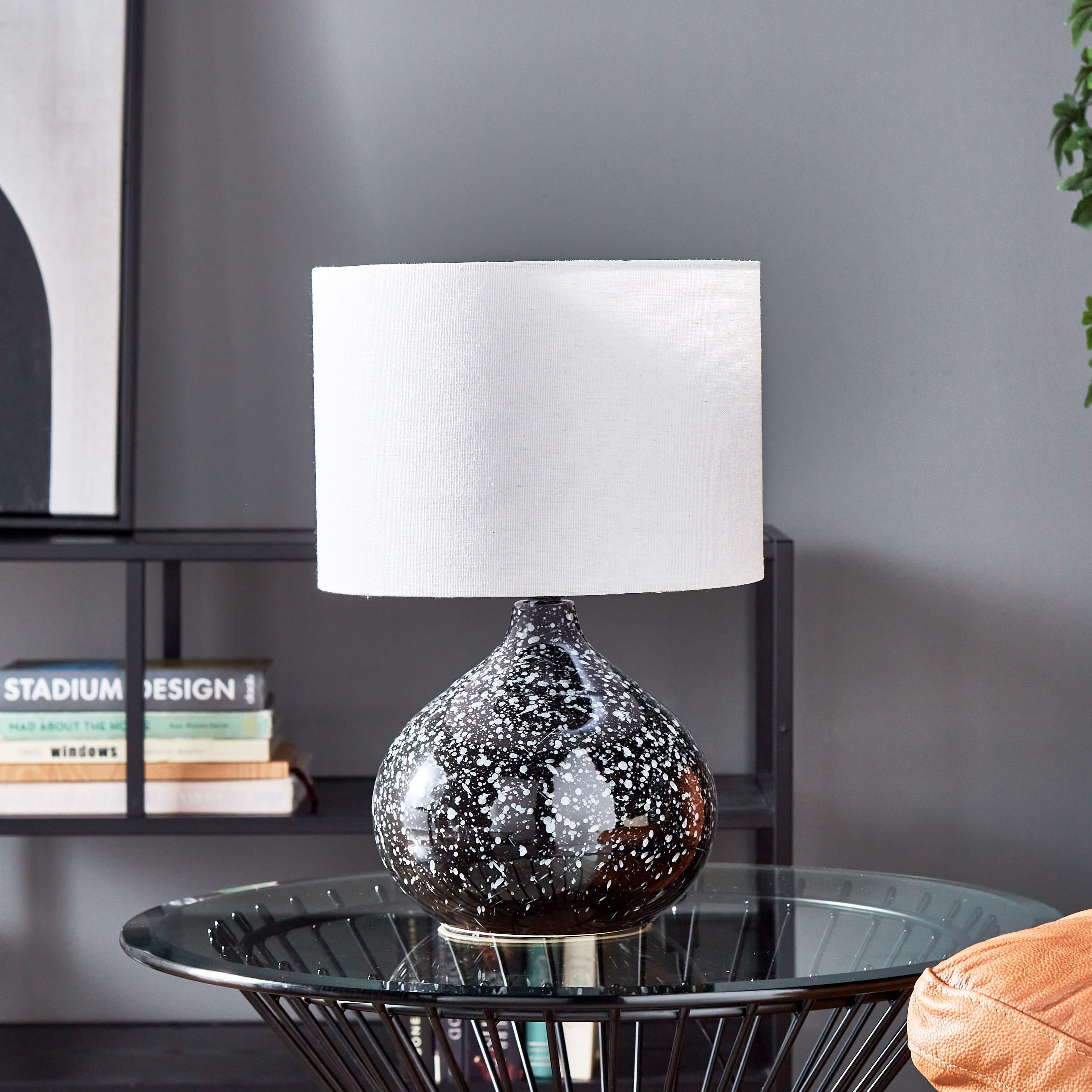 Porcelain deals table lamps