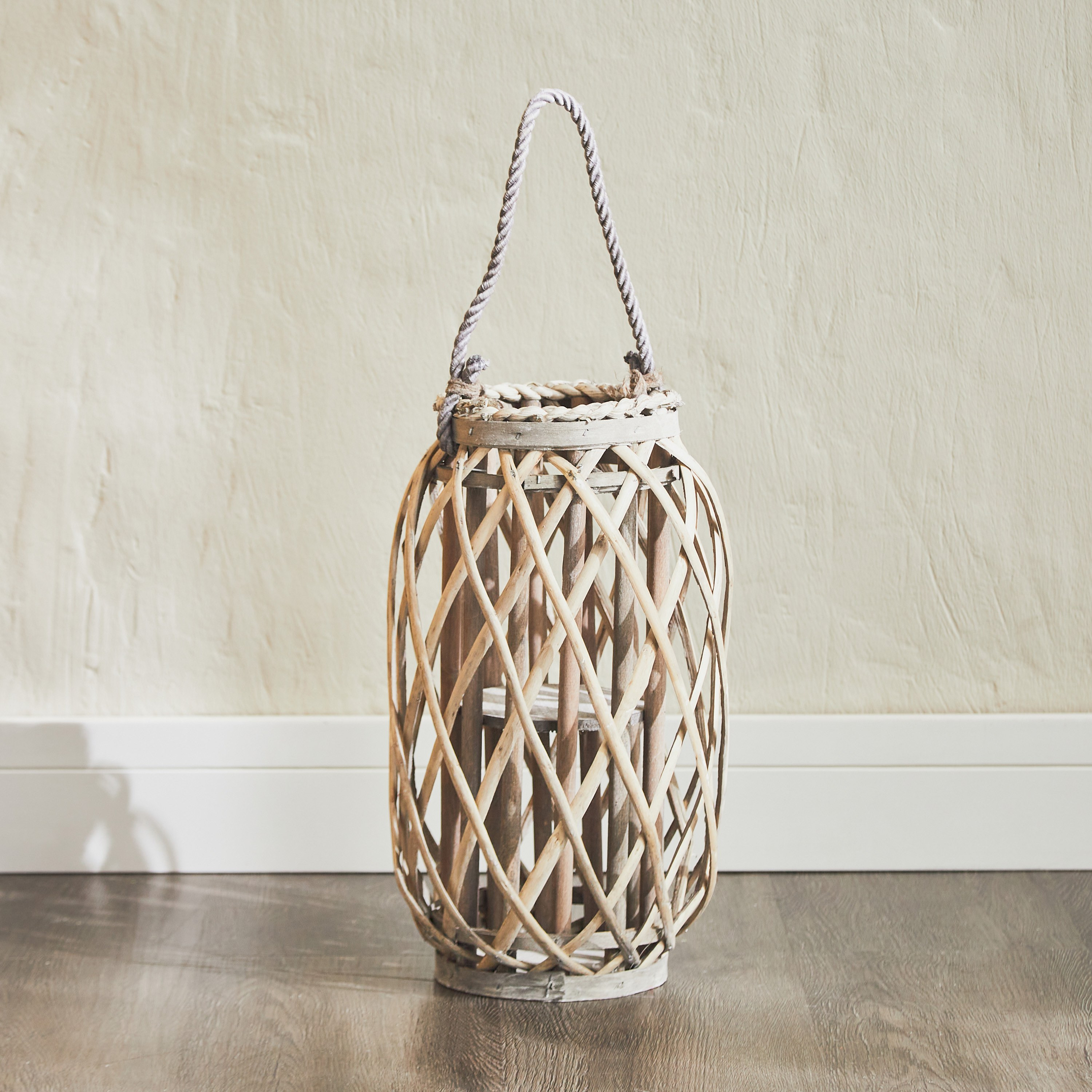 Linyi Wilow Lantern with Glass