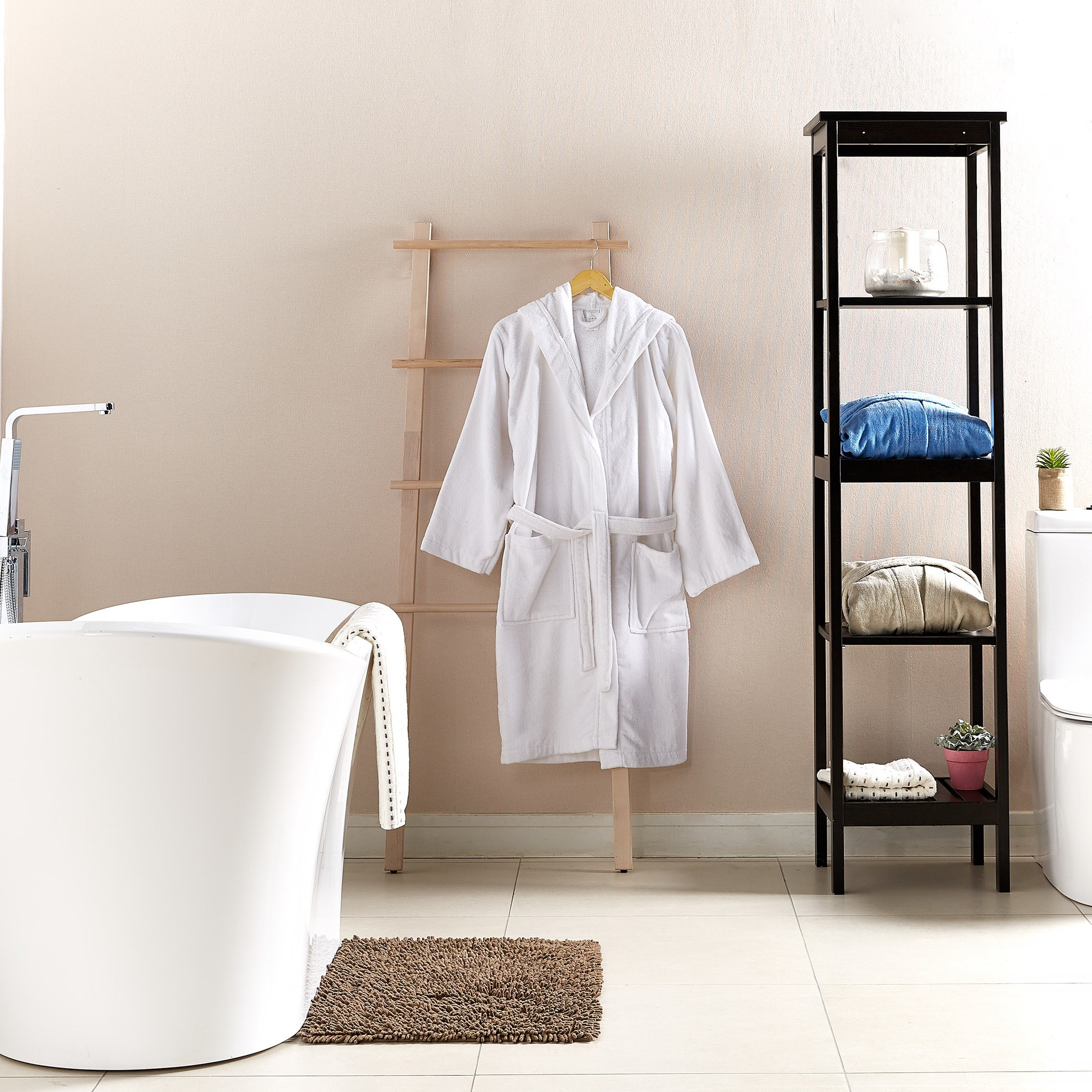 Velour Large Bathrobe with Hood-household-bathandlaundry-bathlinen-bathrobesandslippers-bathrobes-image-5