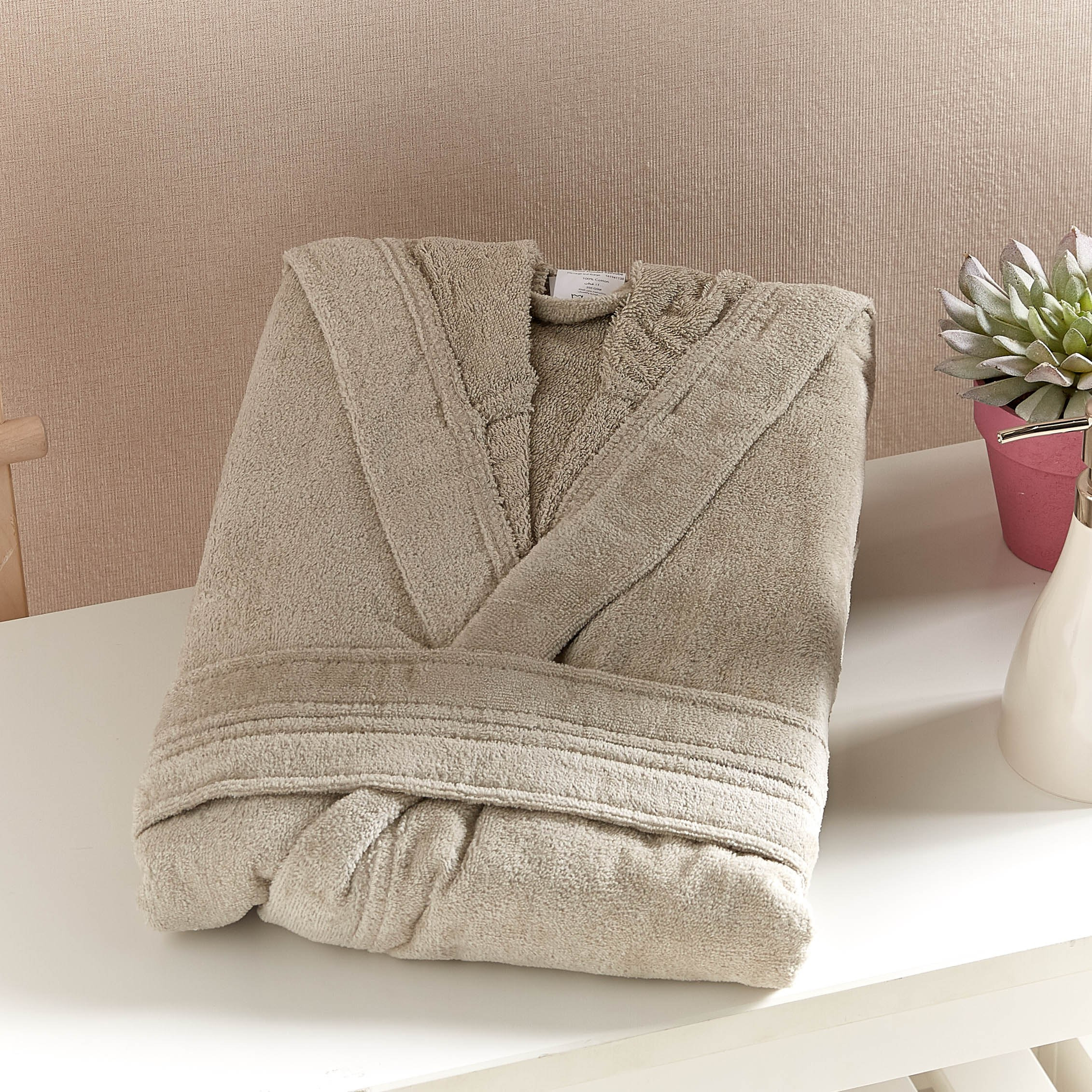 Velour Medium Bathrobe with Hood-household-bathandlaundry-bathlinen-bathrobesandslippers-bathrobes-image-4