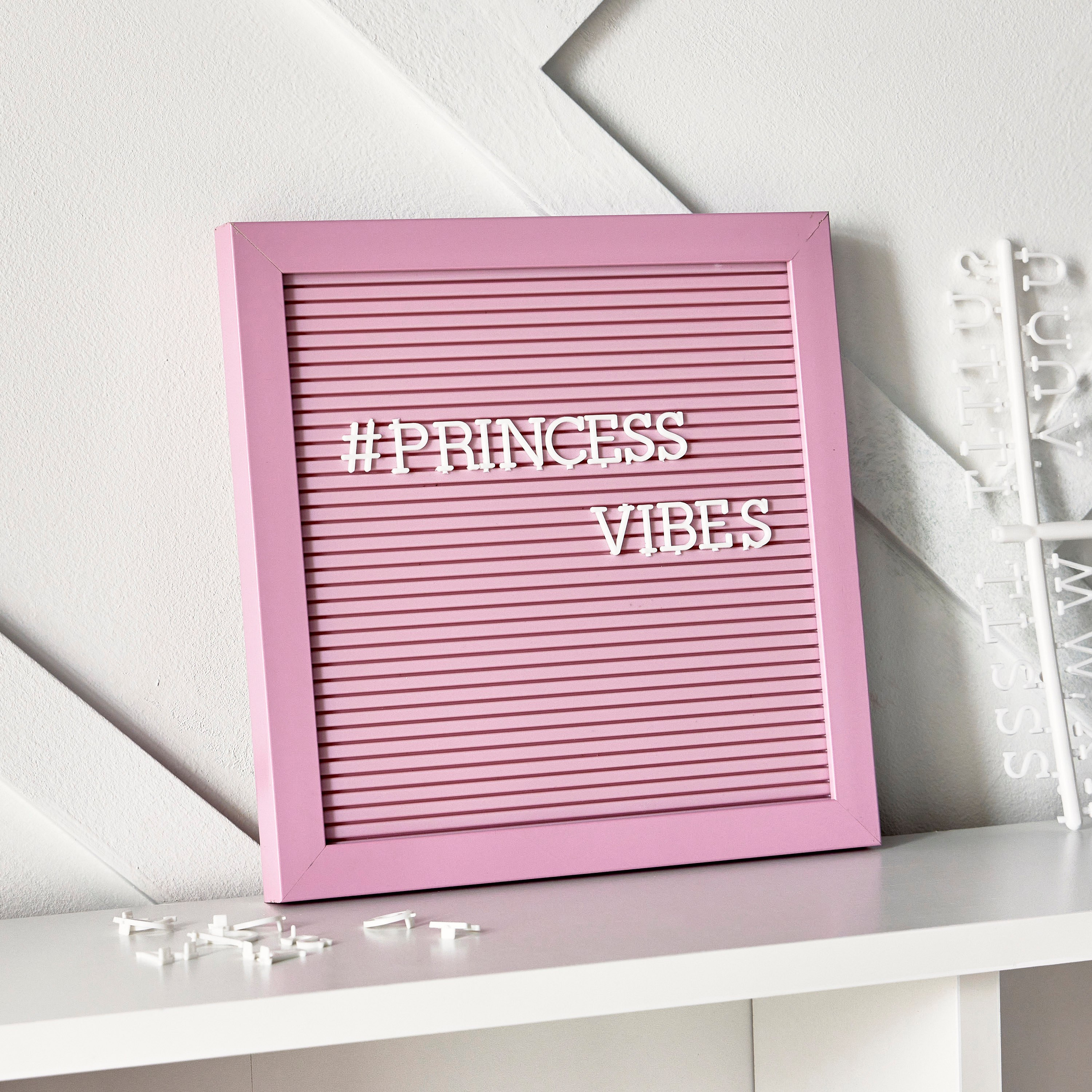 Phebe Square 188-Piece Letter Board Set - 25x25 cm
