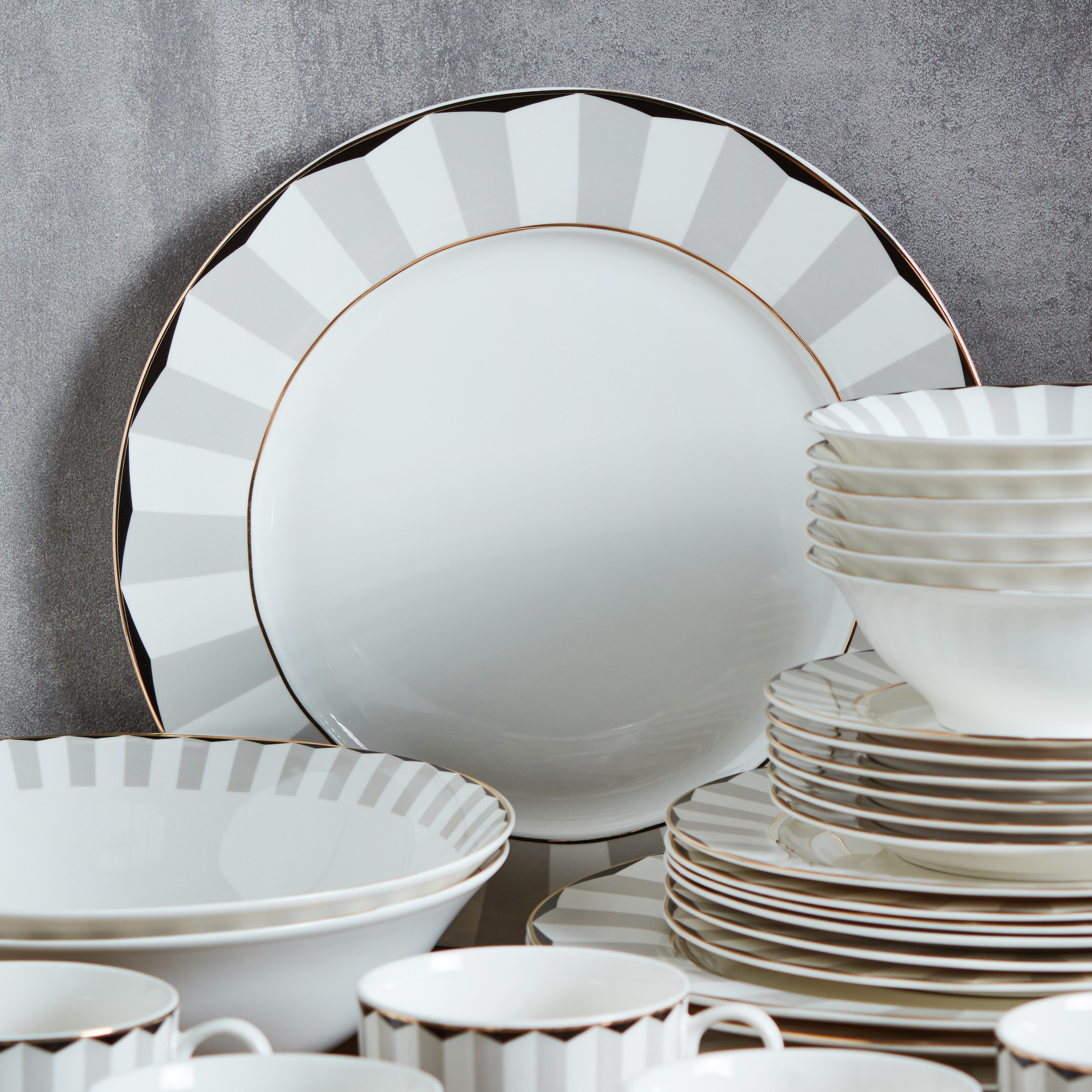 Java 32-Piece New Bone China Dinner Set - Serve 6-household-dining-dinnerware-dinnersets-image-8