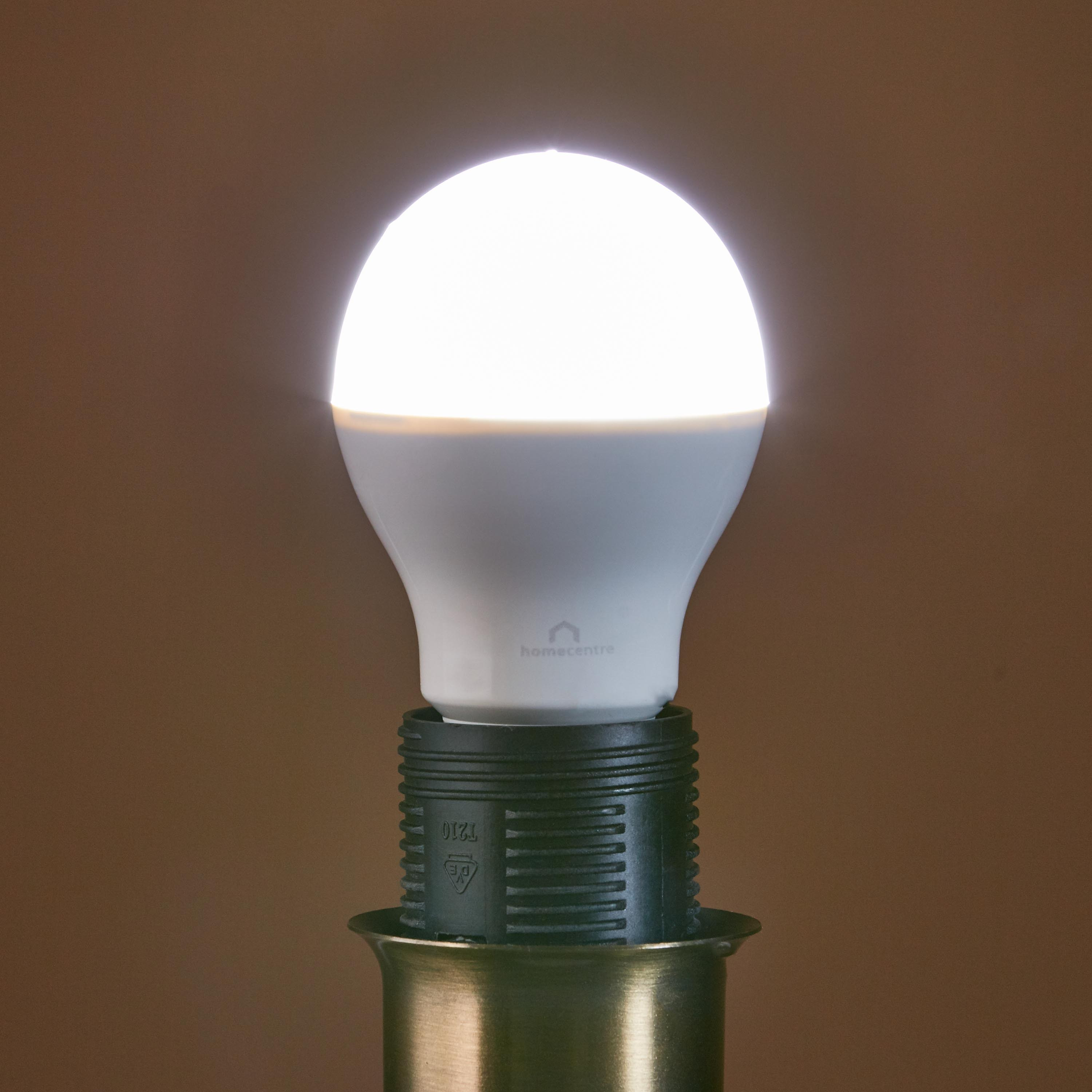 Shop Energy Saving LED Bulb - 7 W E27 Cool White | Homecentre UAE