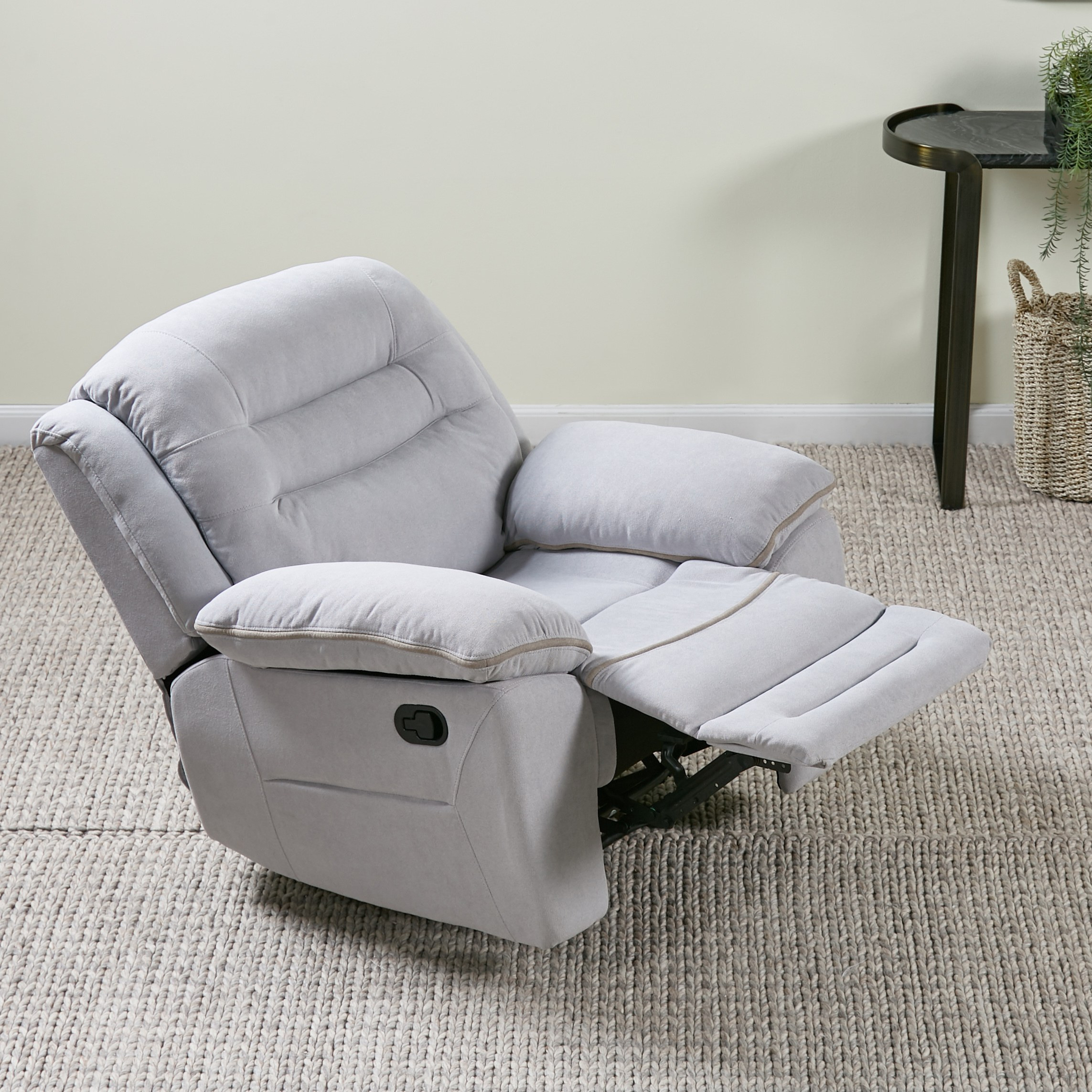 bryan fabric manual recliner