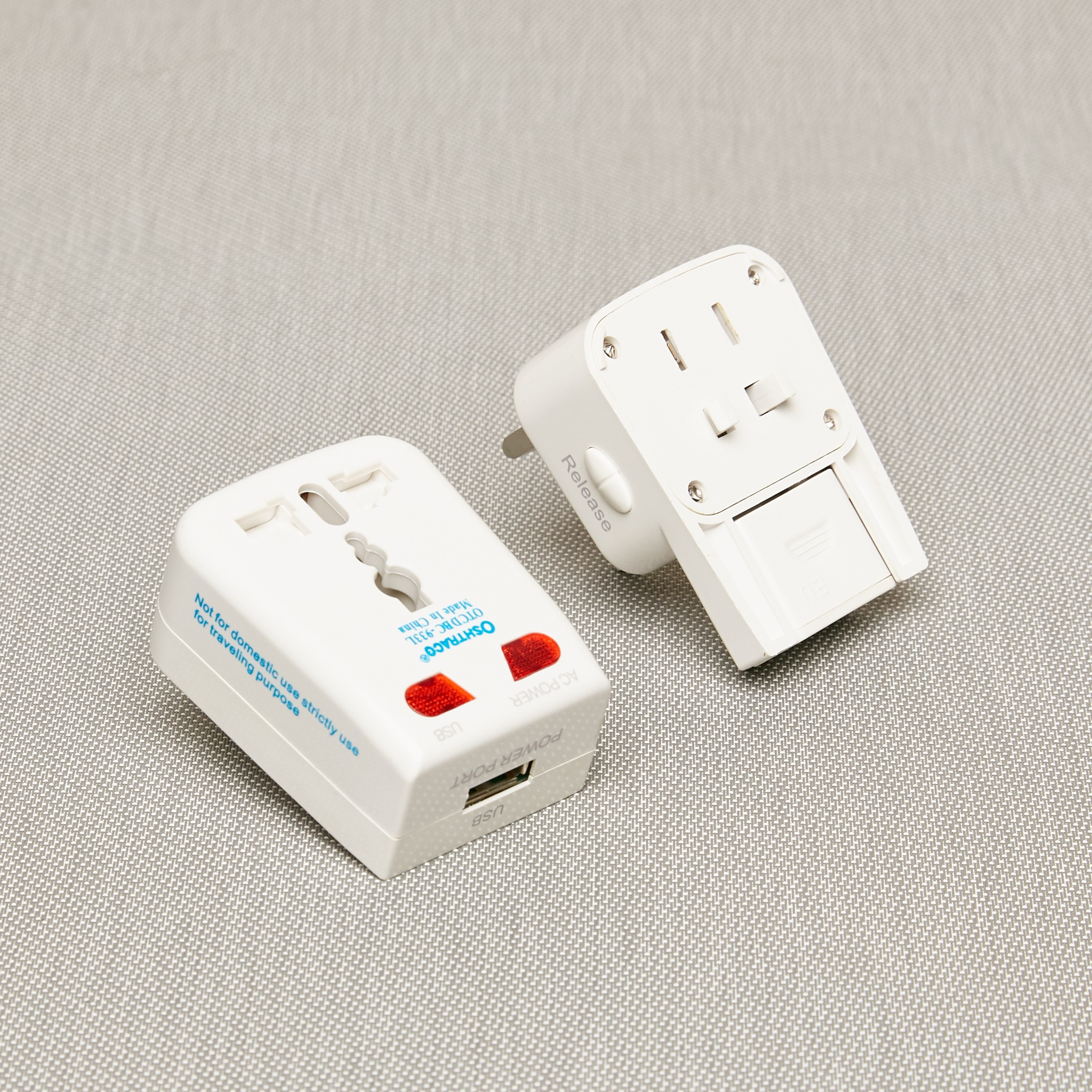 مجموعة مشترك كهربائي وورلد ترافل من أوشتراكو-household-lighting-electricalaccessories-image-2
