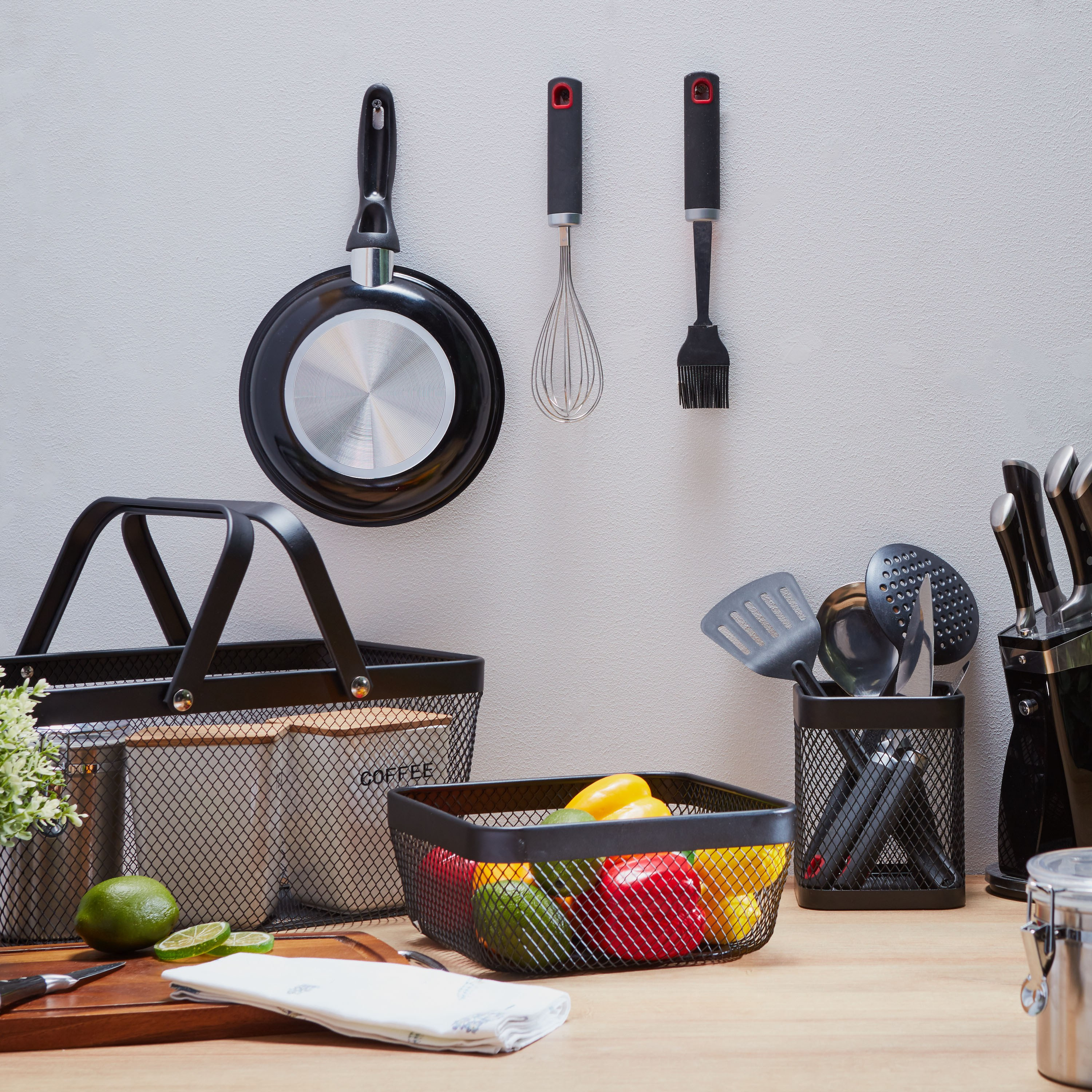 Nordic Kitchen Storage Basket-household-kitchen-foodstorage-fruitbaskets-image-3