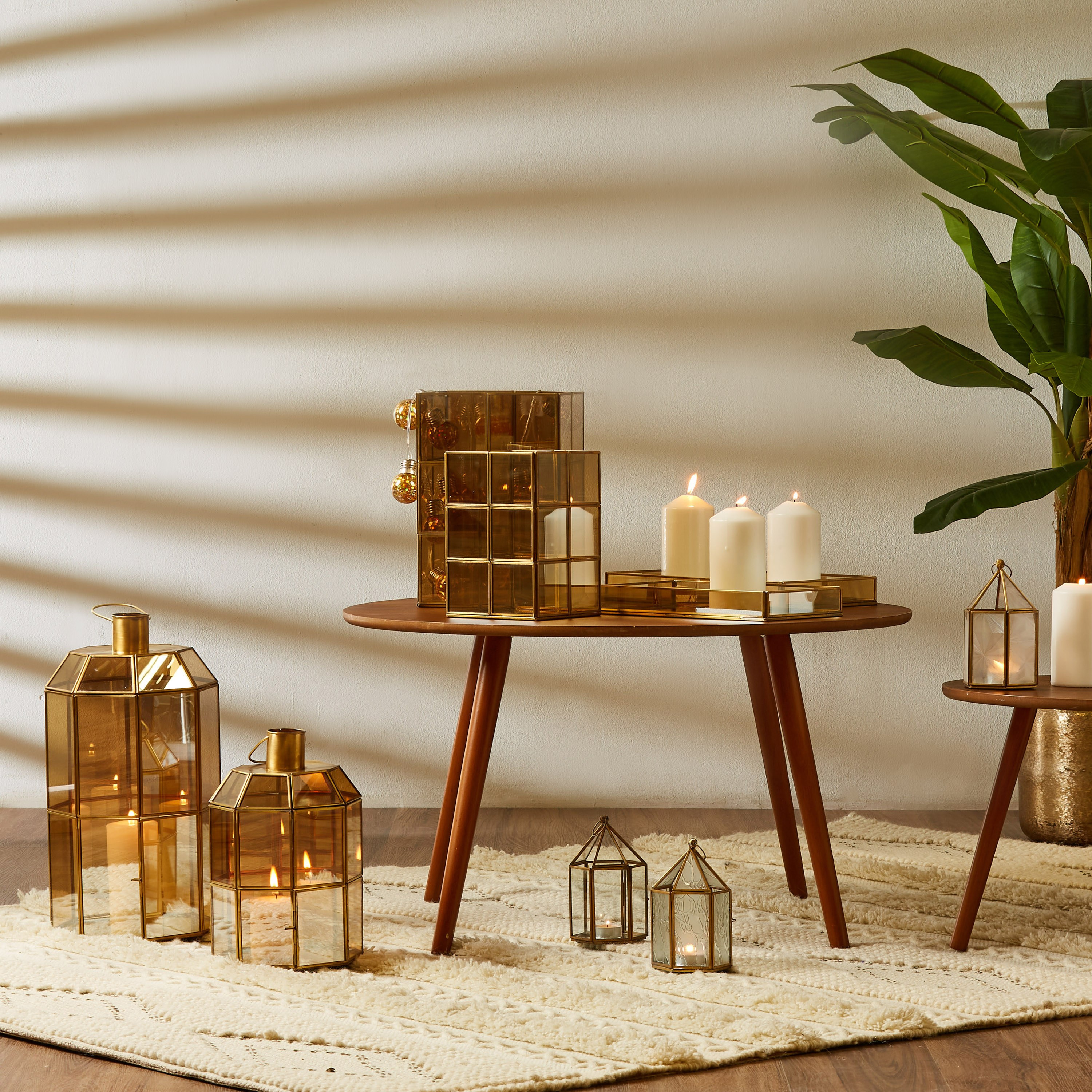 Uniglow Glass Lantern-household-decor-candleholdersandlanterns-image-5
