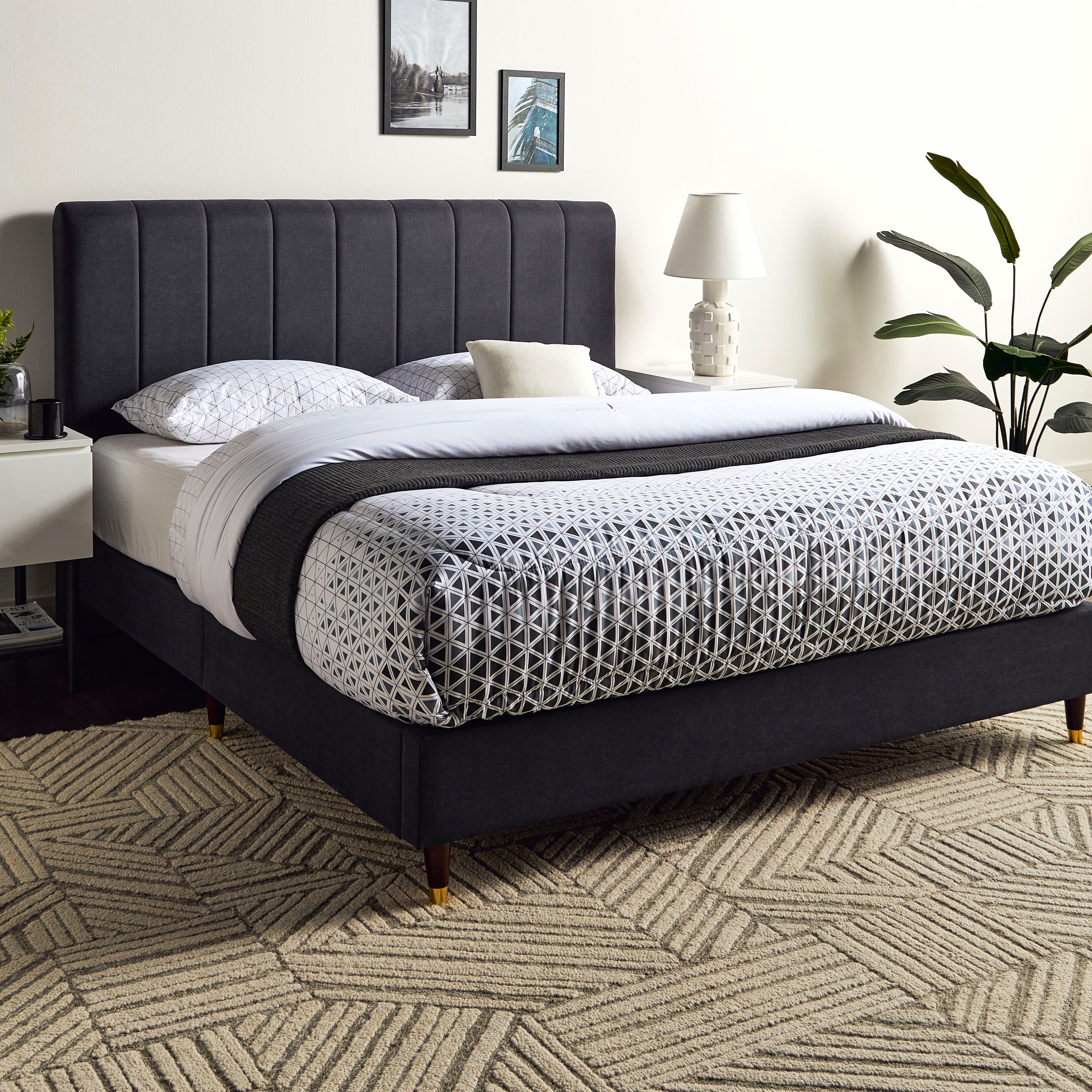 | سرير كينج بتصميم فايبرنت