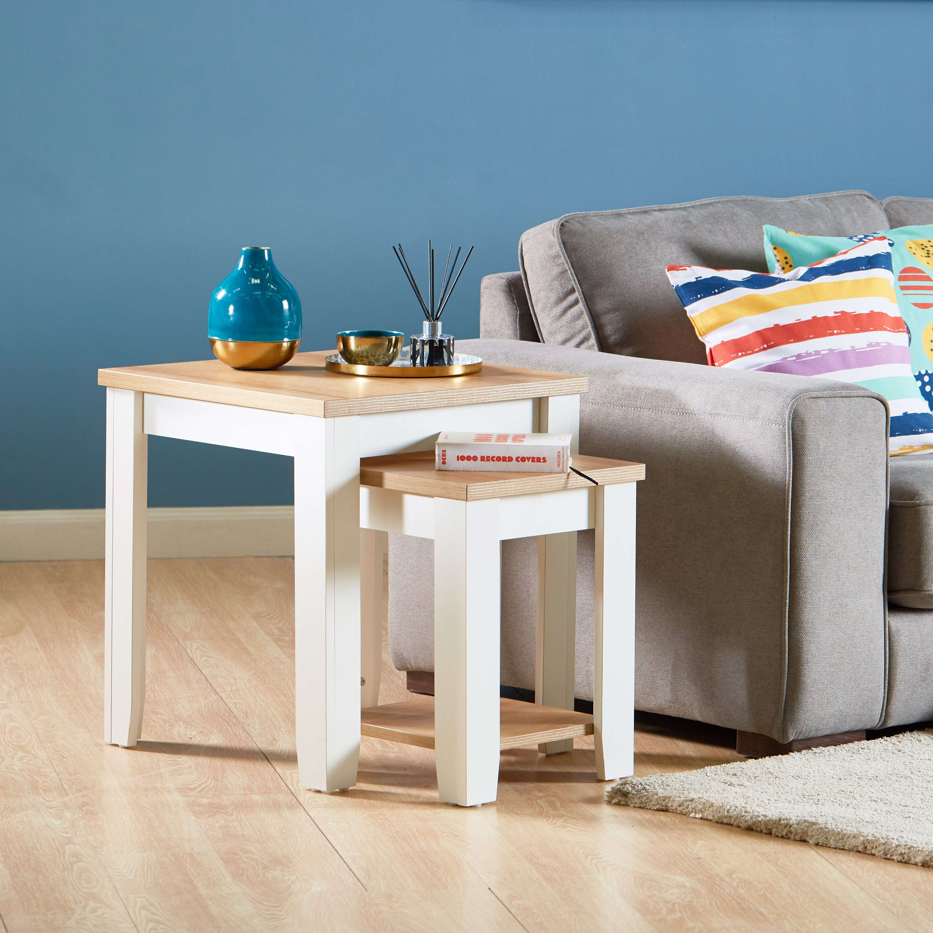 Oak shop nesting tables