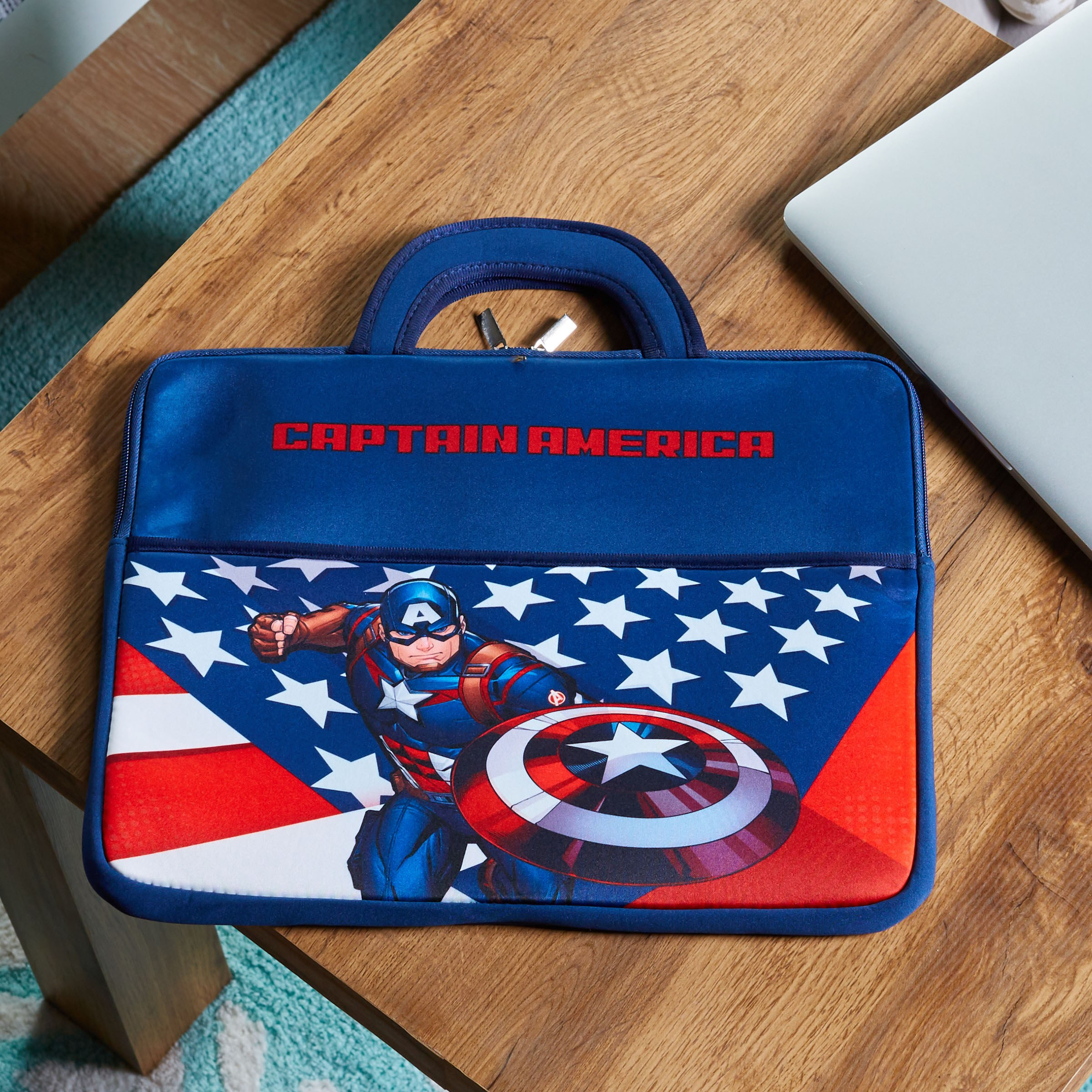 Captain america hotsell laptop bag