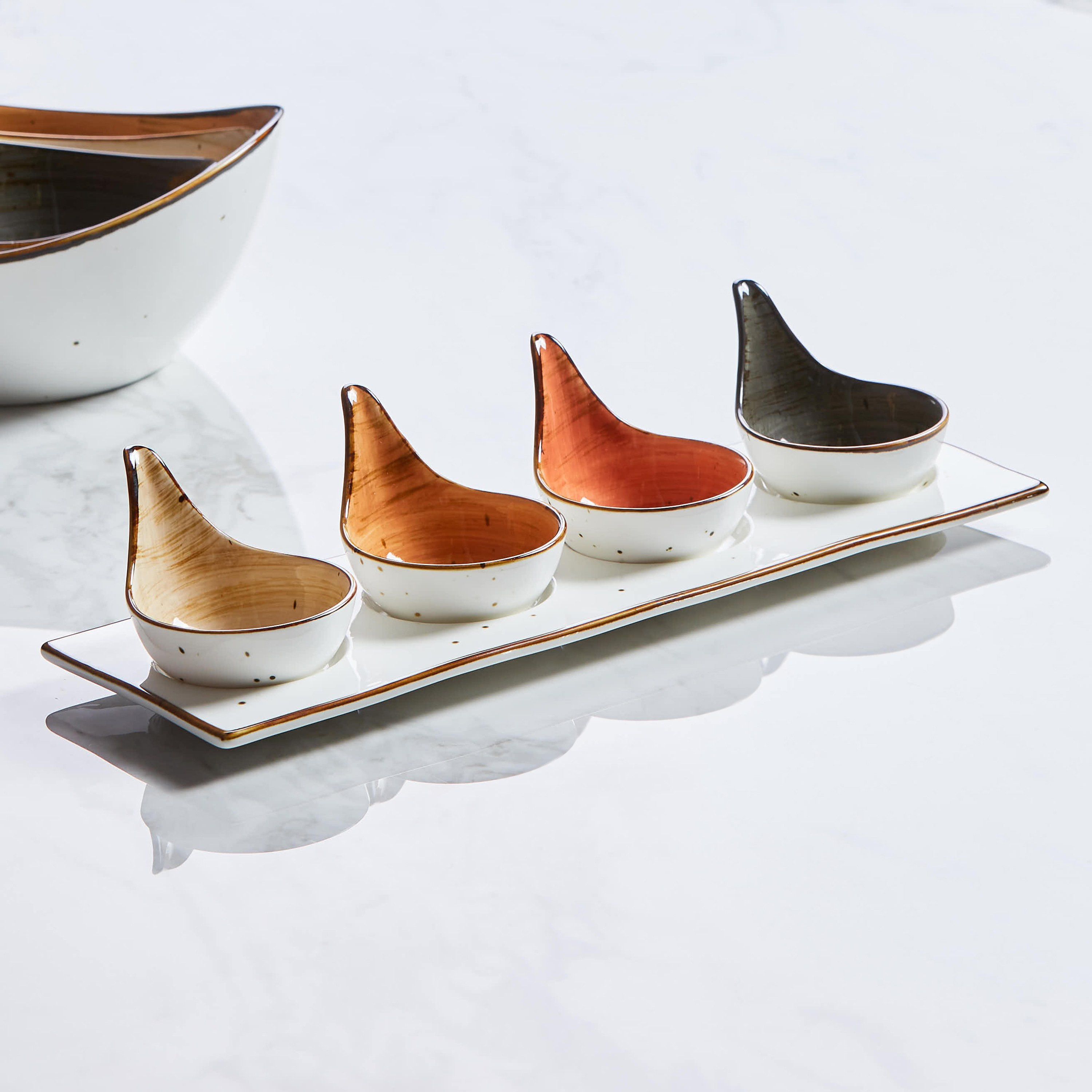 Montessa 4-Piece Drop Shaped Appetizer Set with Serving Plate-household-dining-serveware-chipsanddip-image-2