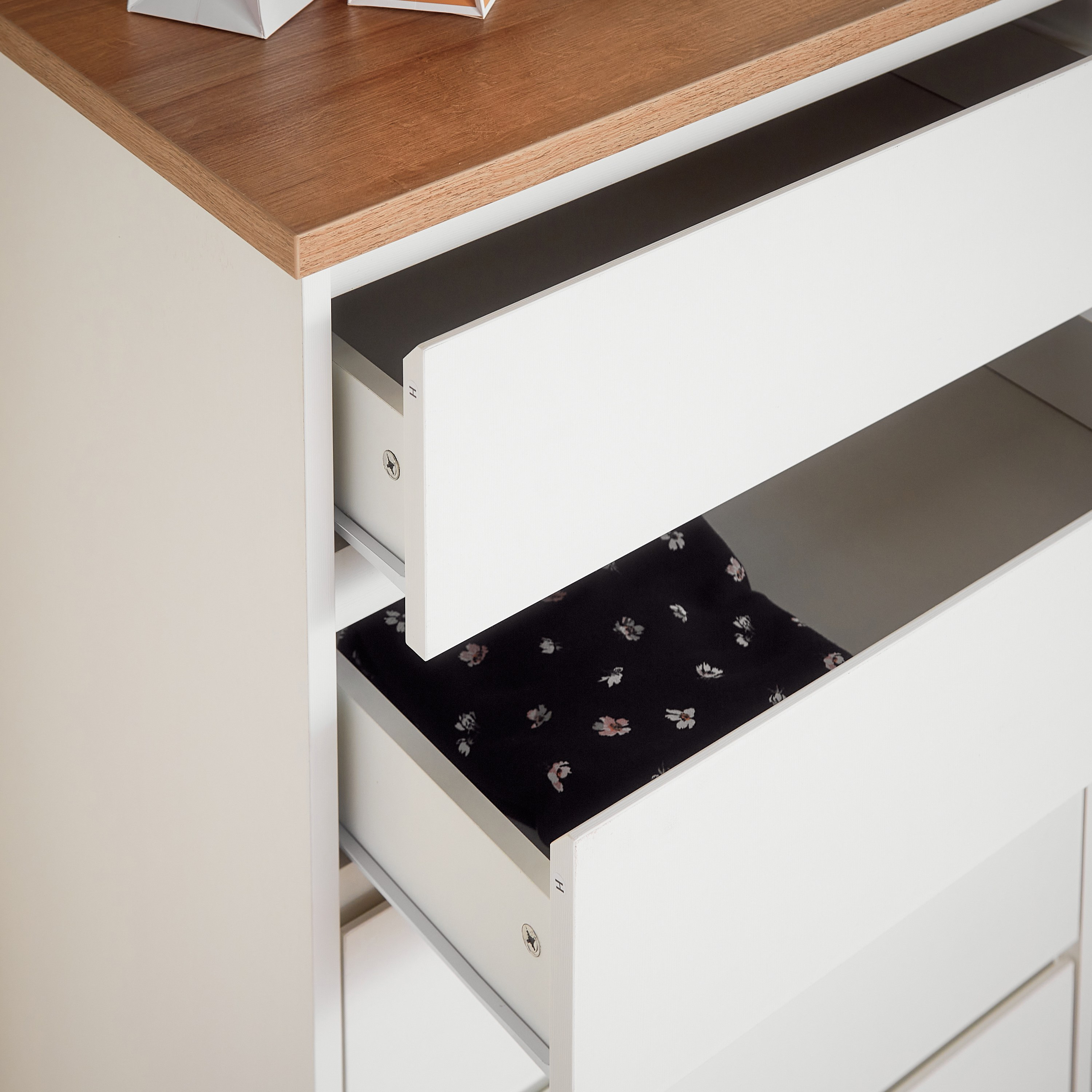 Octon Chest of 5-Drawers-furniture-modular-modularbeds-octon-image-3