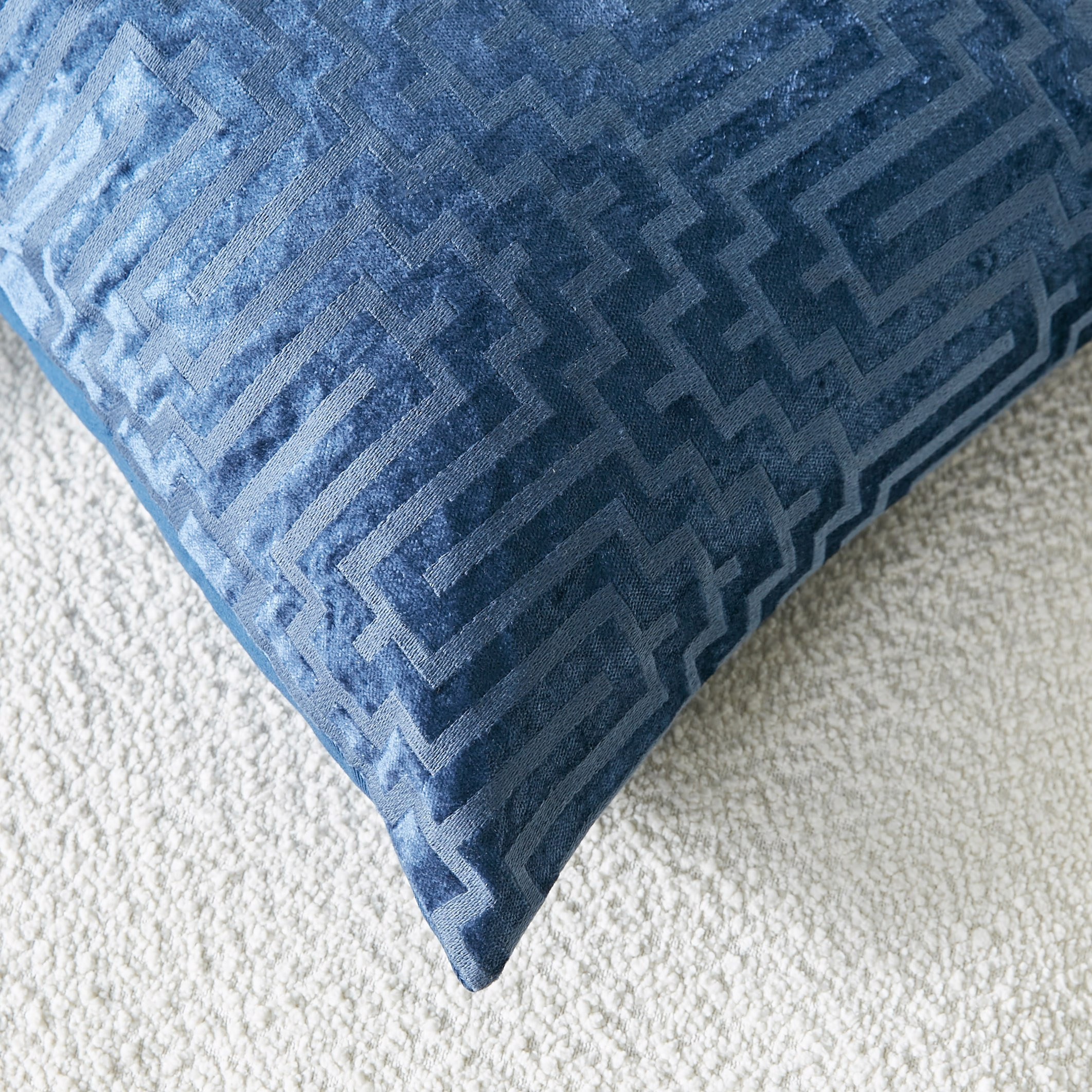 Villa Patterned Cushion Cover - 45x45 cm-household-cushionsandthrows-cushioncovers-image-2