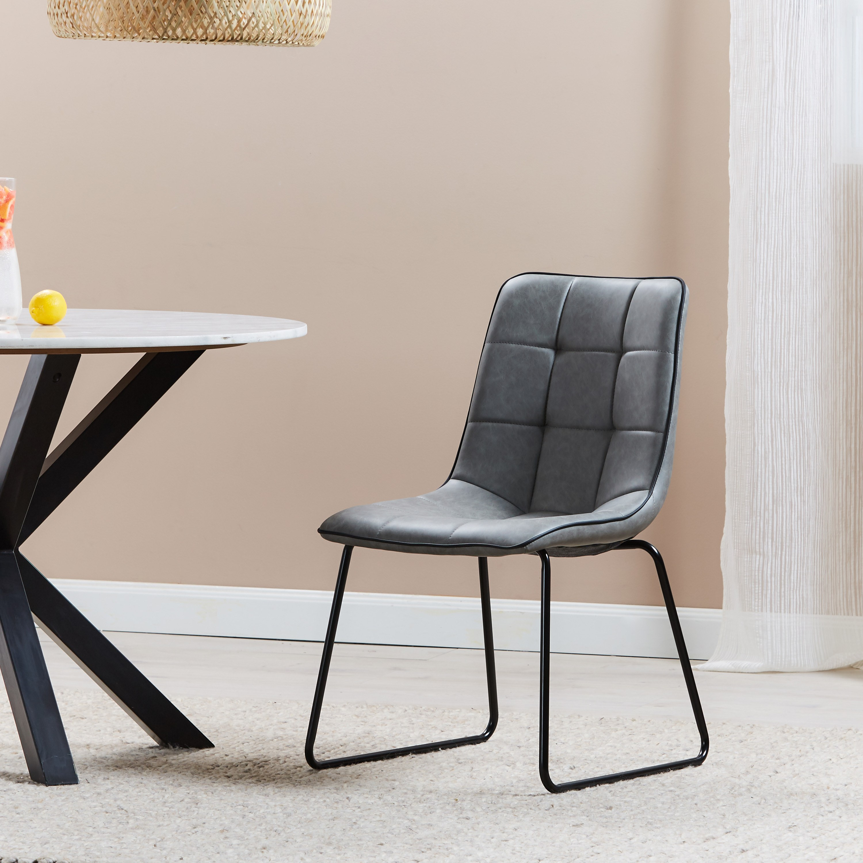 كرسي سفرة جلد - هامبتون-furniture-diningroom-chairsandbenches-image-1