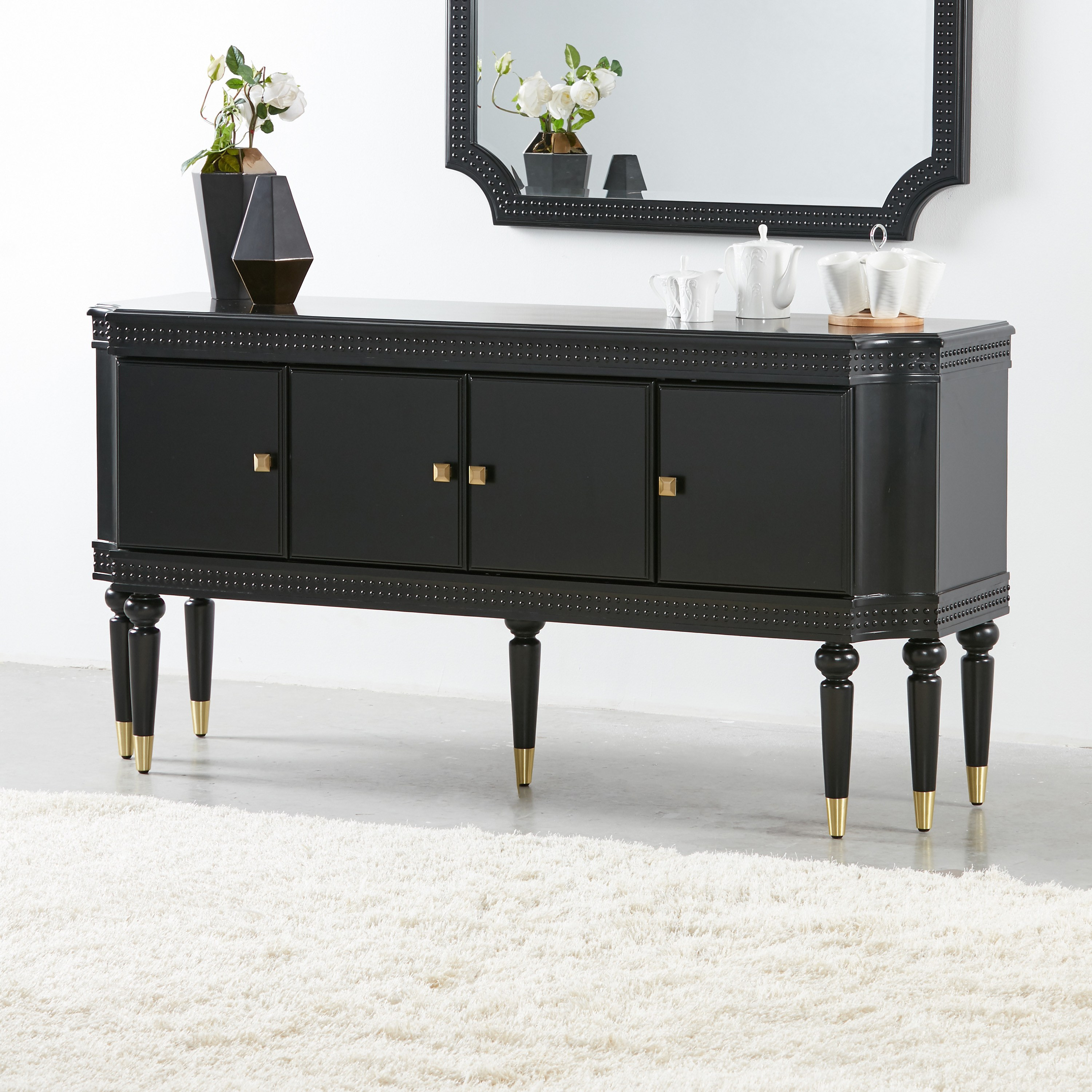 Buffet shop table black