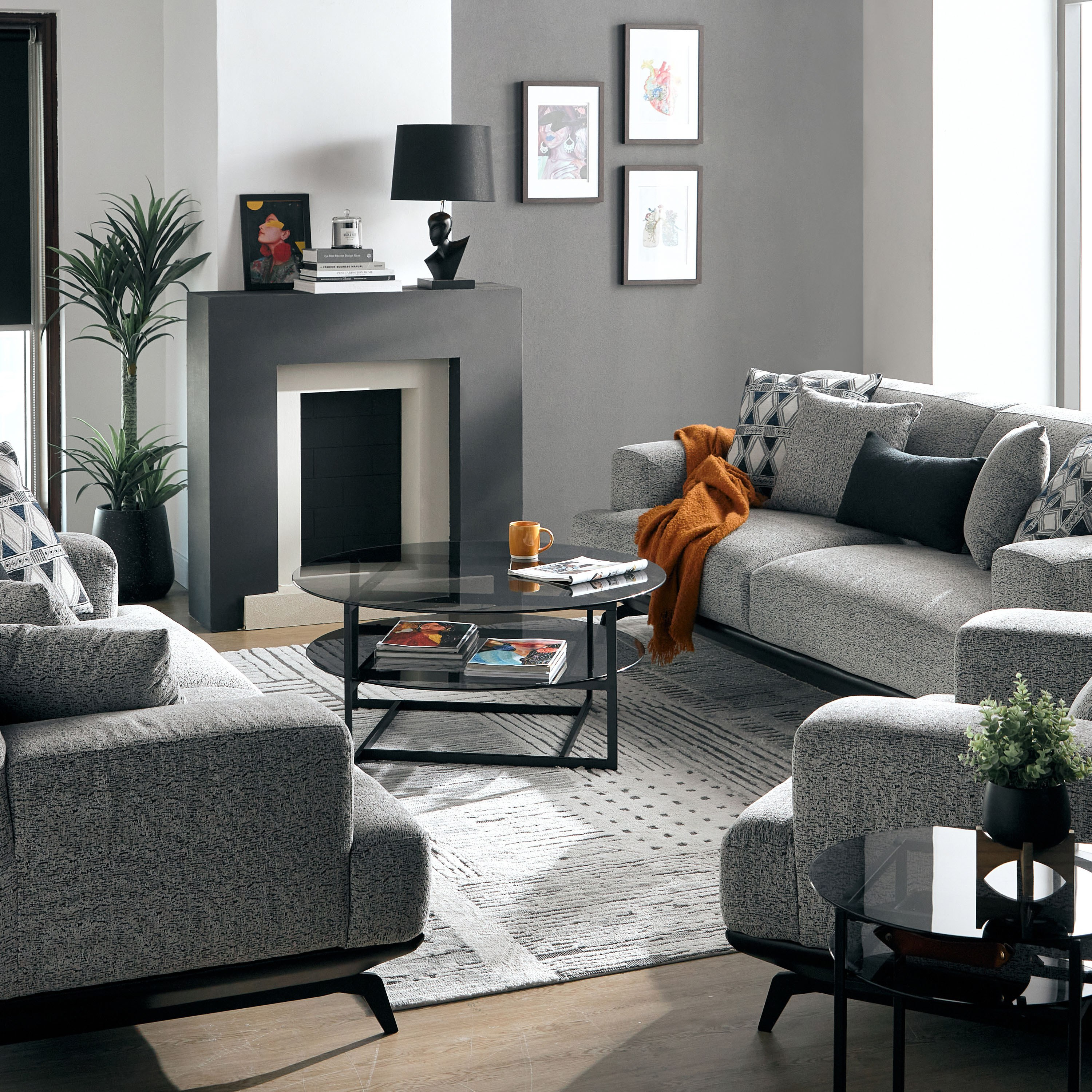 كرسي قماش بمساند ذراعين من ستيف-furniture-sofaandseating-armchairs-image-5