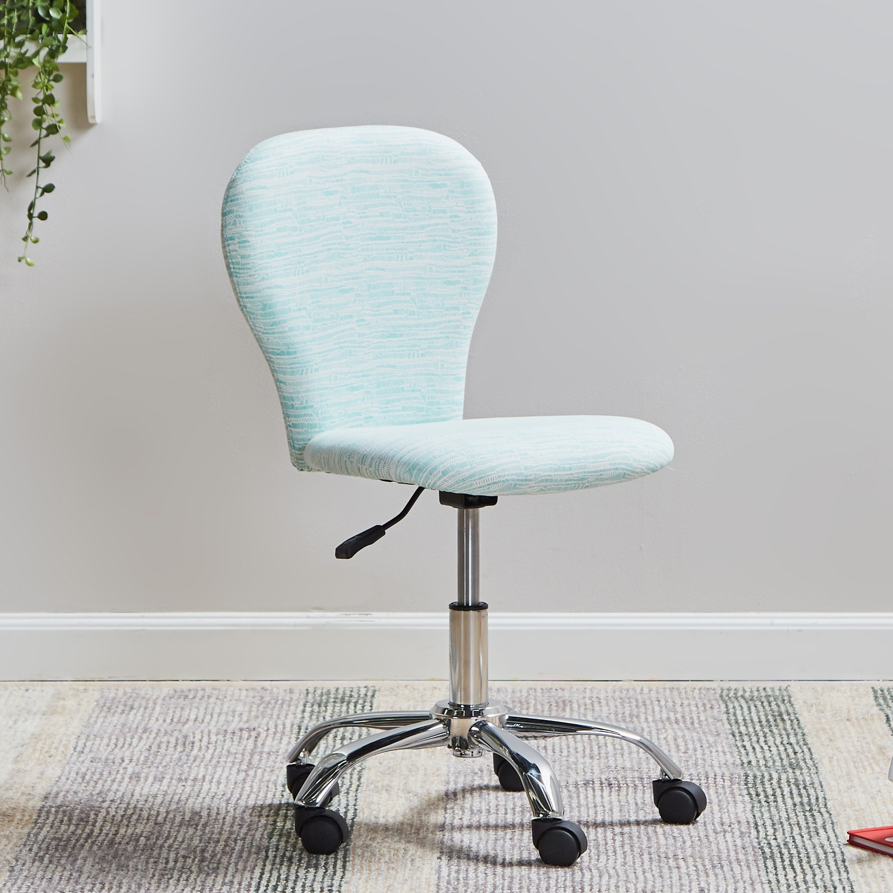 makro executive office chairs