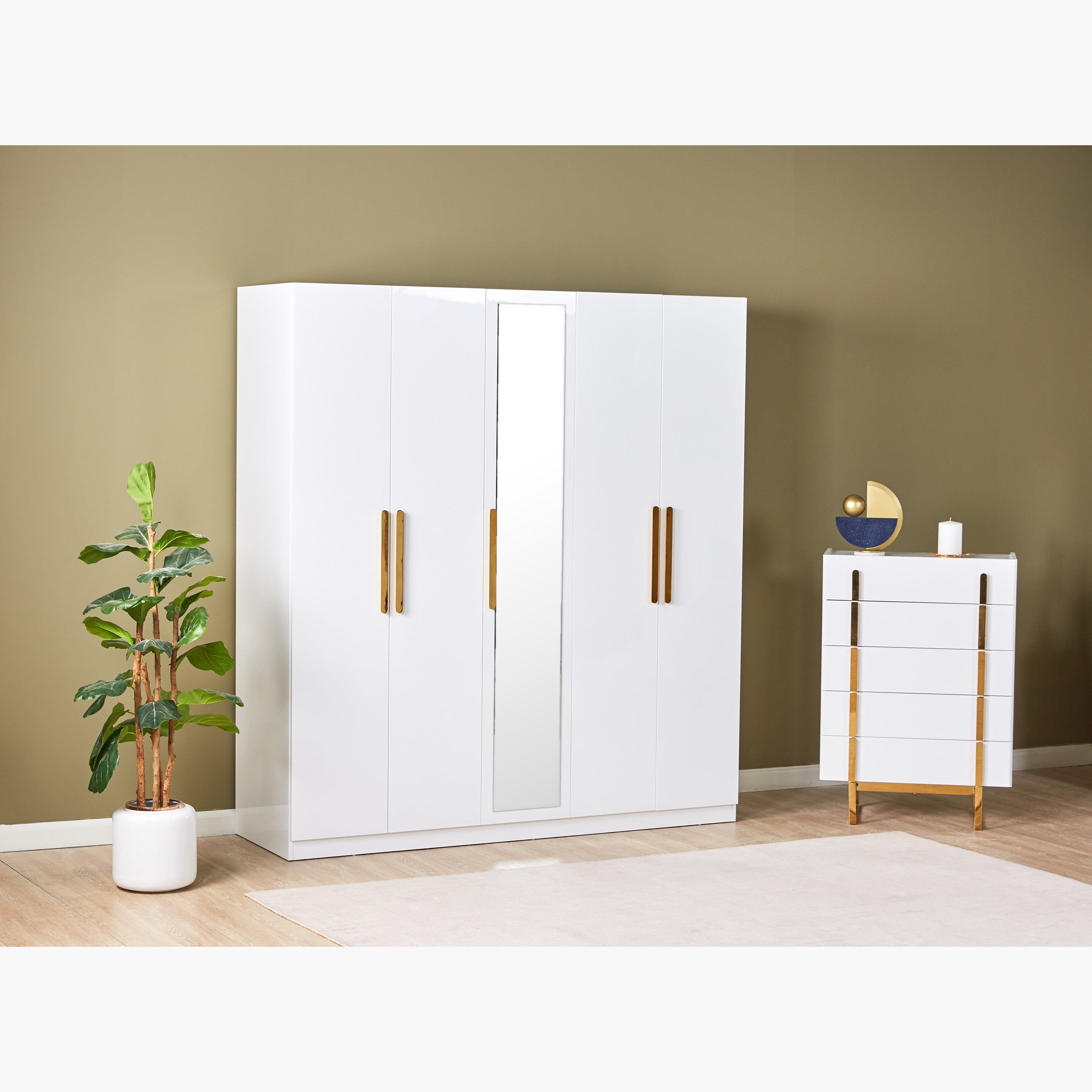 | خزانة ملابس 5 أبواب بأدراج - هايلي