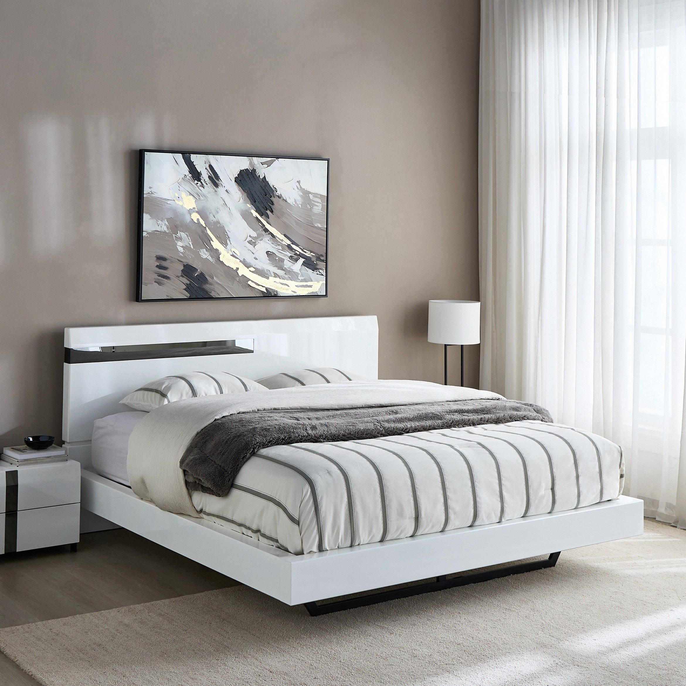 Solace King Bed - 180x200 cm