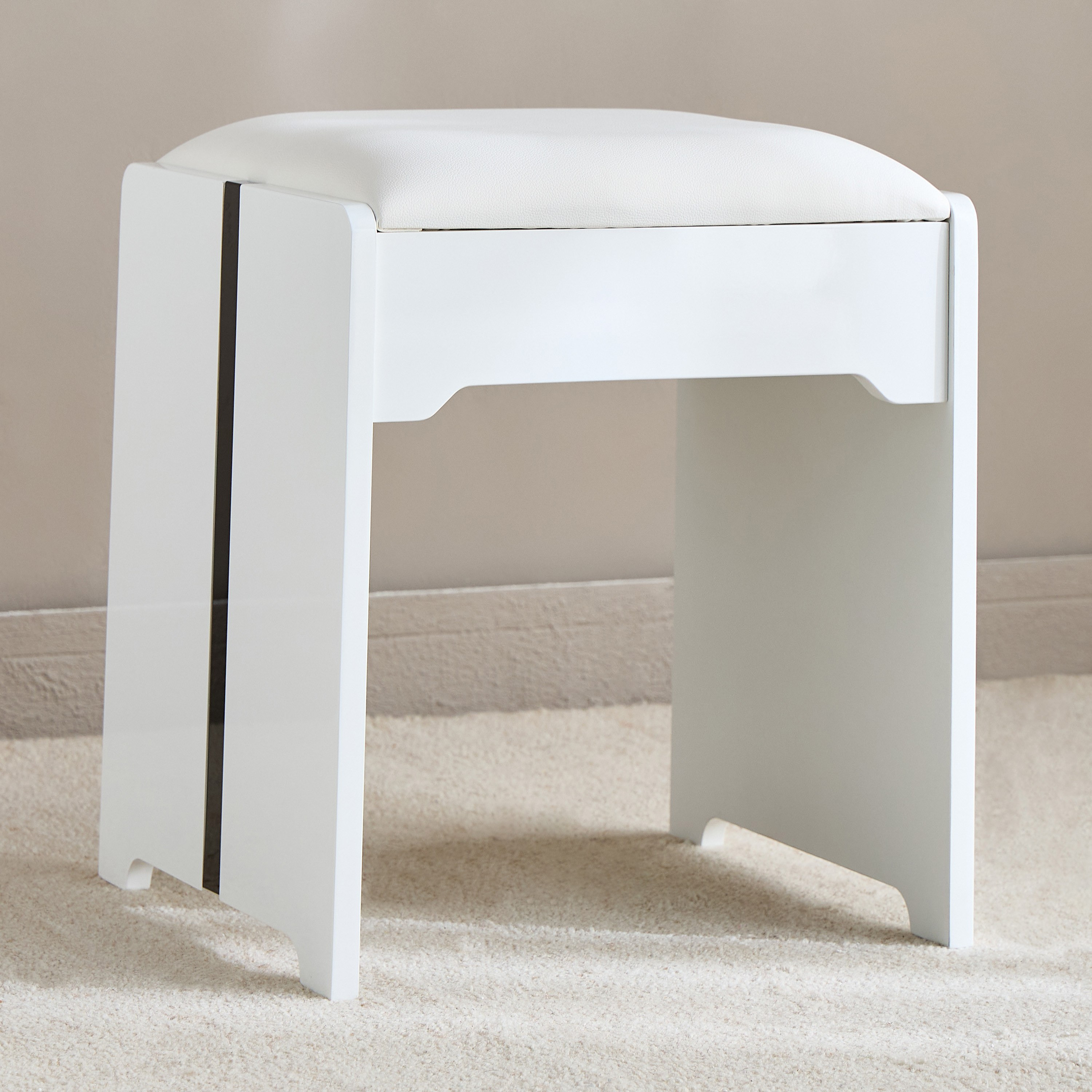 Solace Stool