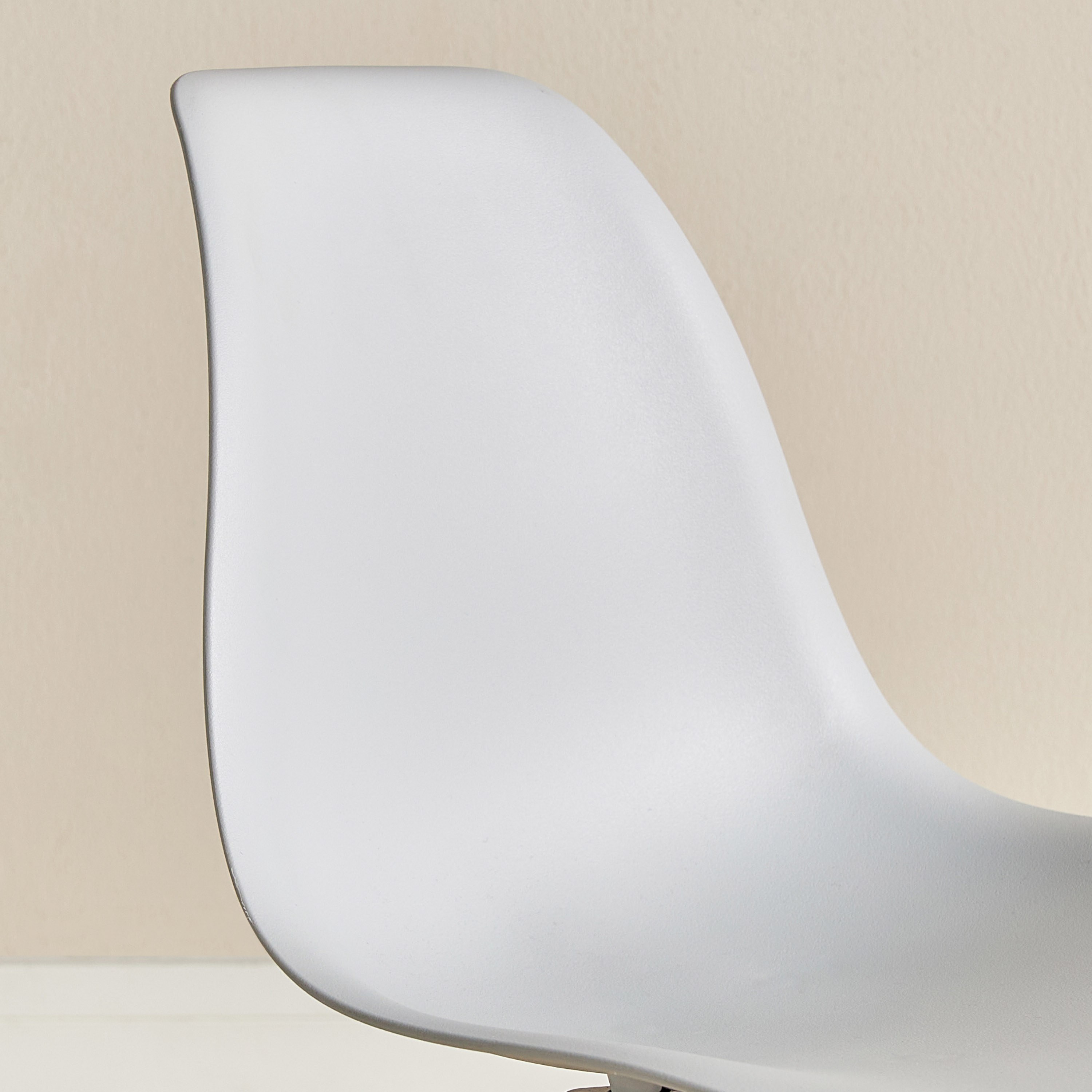 Dana Chair-babyandkids-toys-playtablesandchairs-image-3