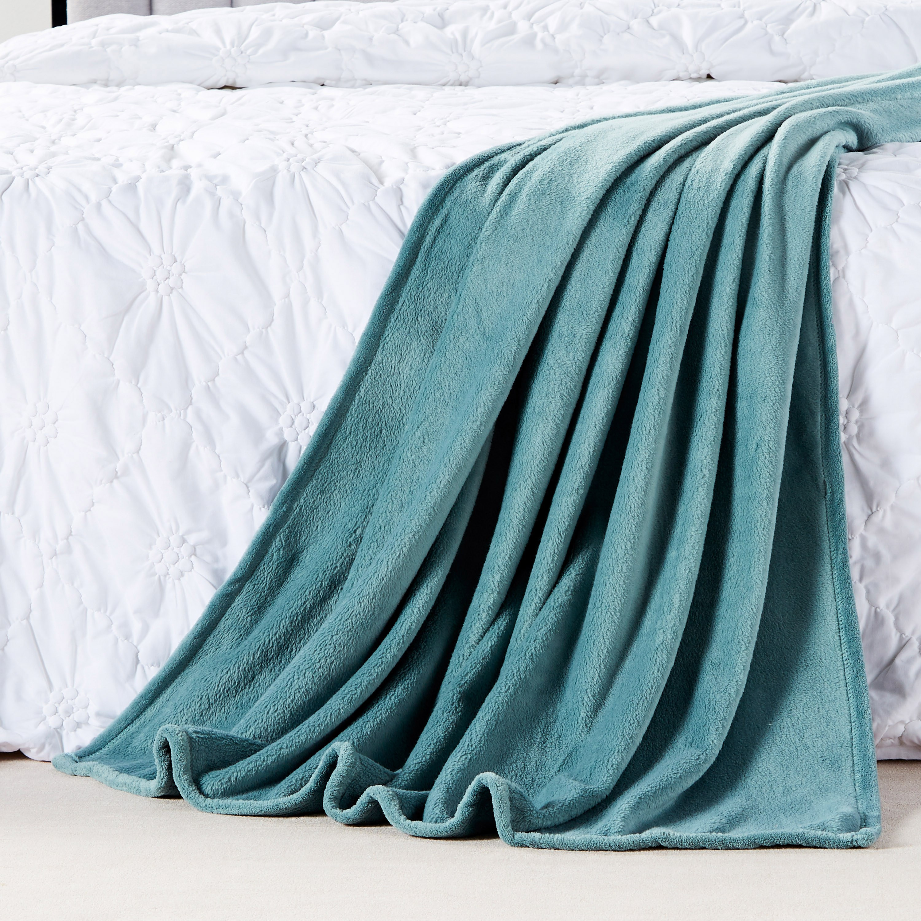 Coral Fleece Blanket - 130x170 cm-household-bedding-blankets-image-2
