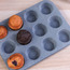 قالب مافن رخامي 12 فتحة من نيوفلام-household-kitchen-bakeware-bakingpansandmoulds-image-4