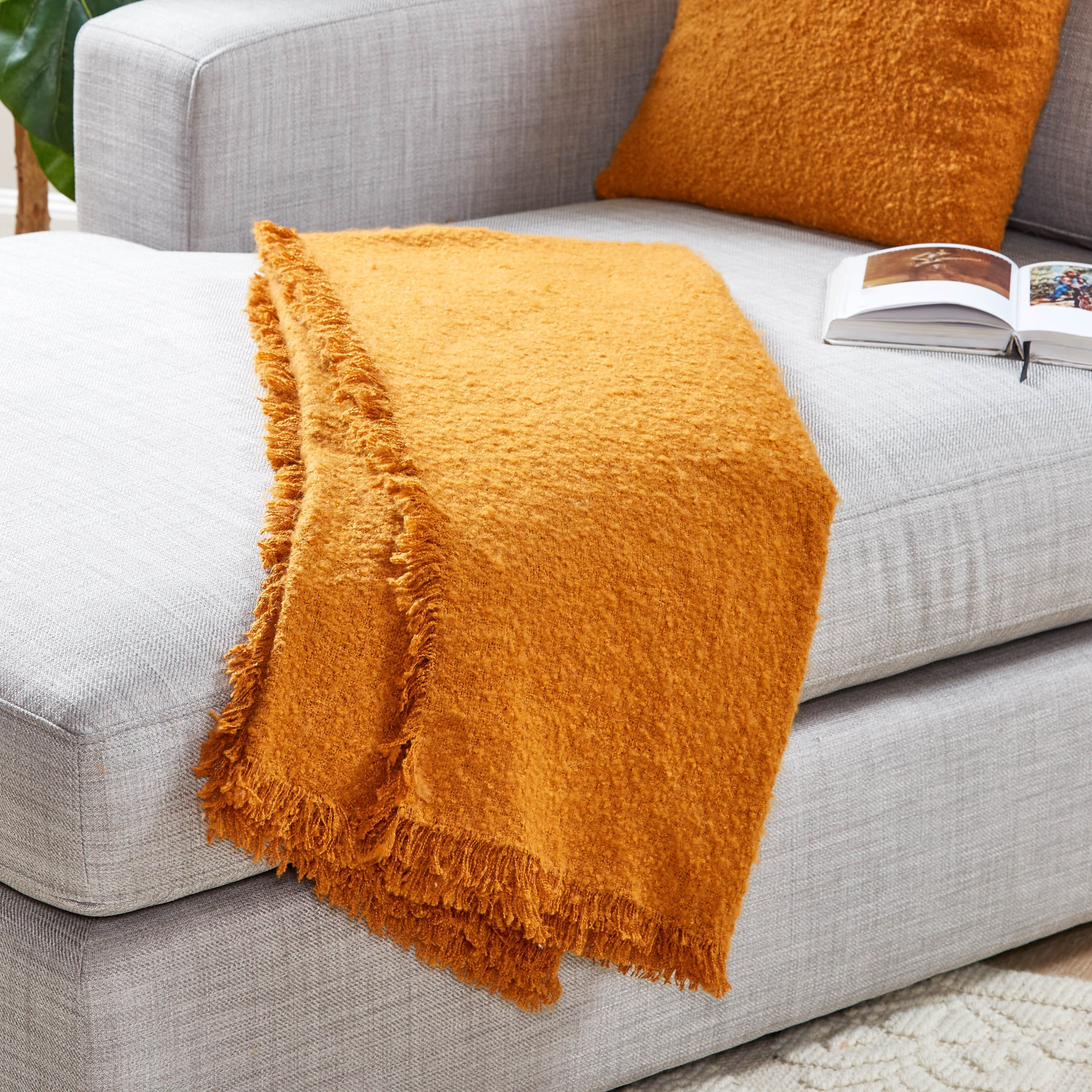 Boucle Textured Throw - 130x170 cm-household-cushionsandthrows-throwsandblankets-throws-image-2