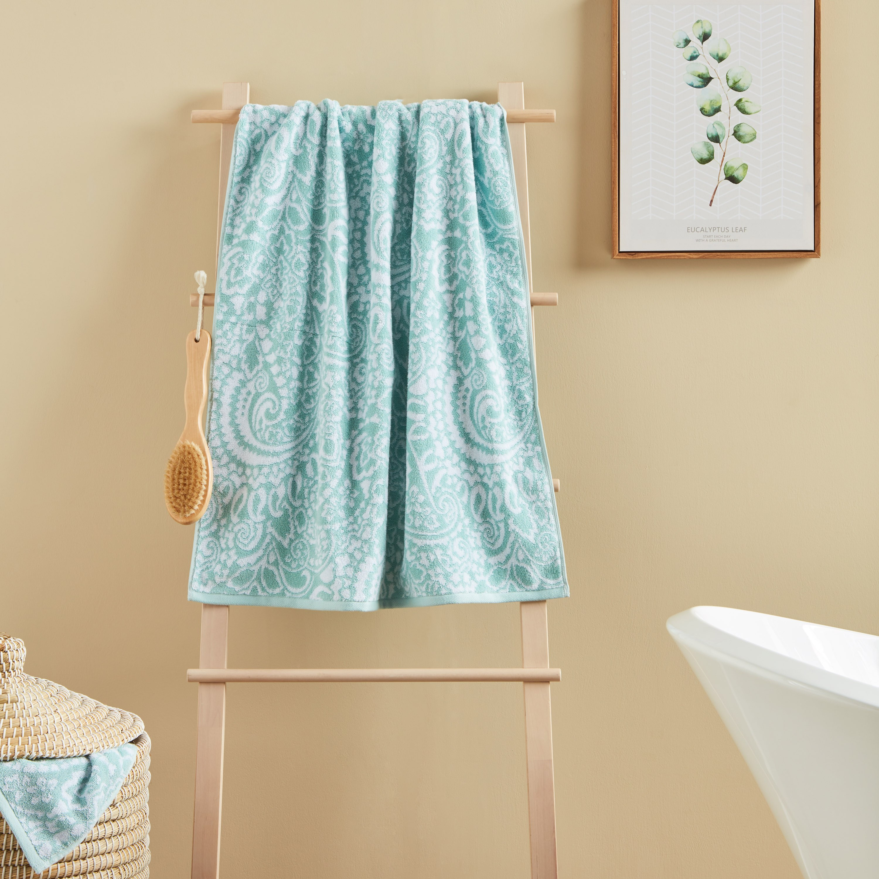 Paisley best sale bath towels