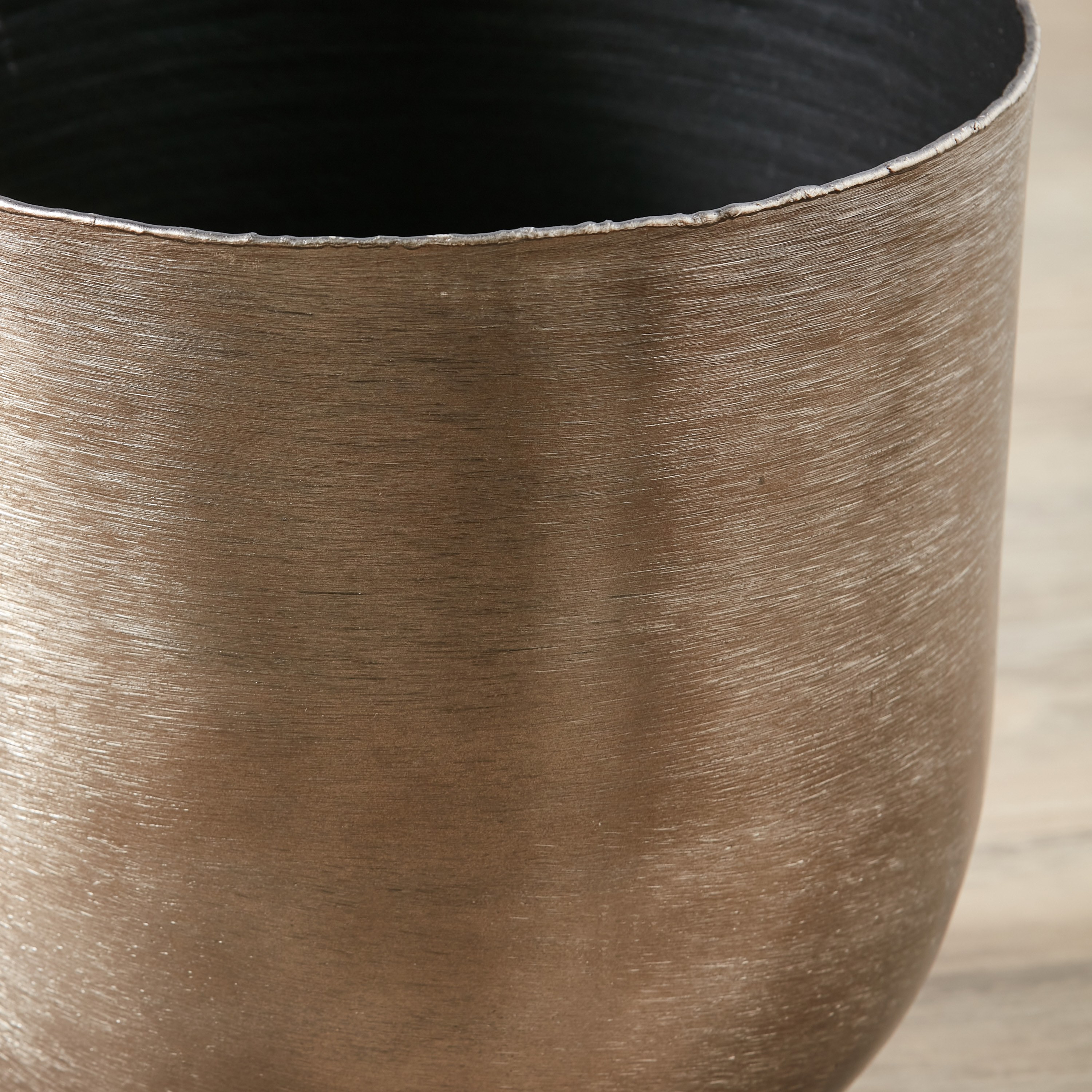 Satin Planter - 23 cm-household-gardenandoutdoor-potsandplanters-planters-image-3