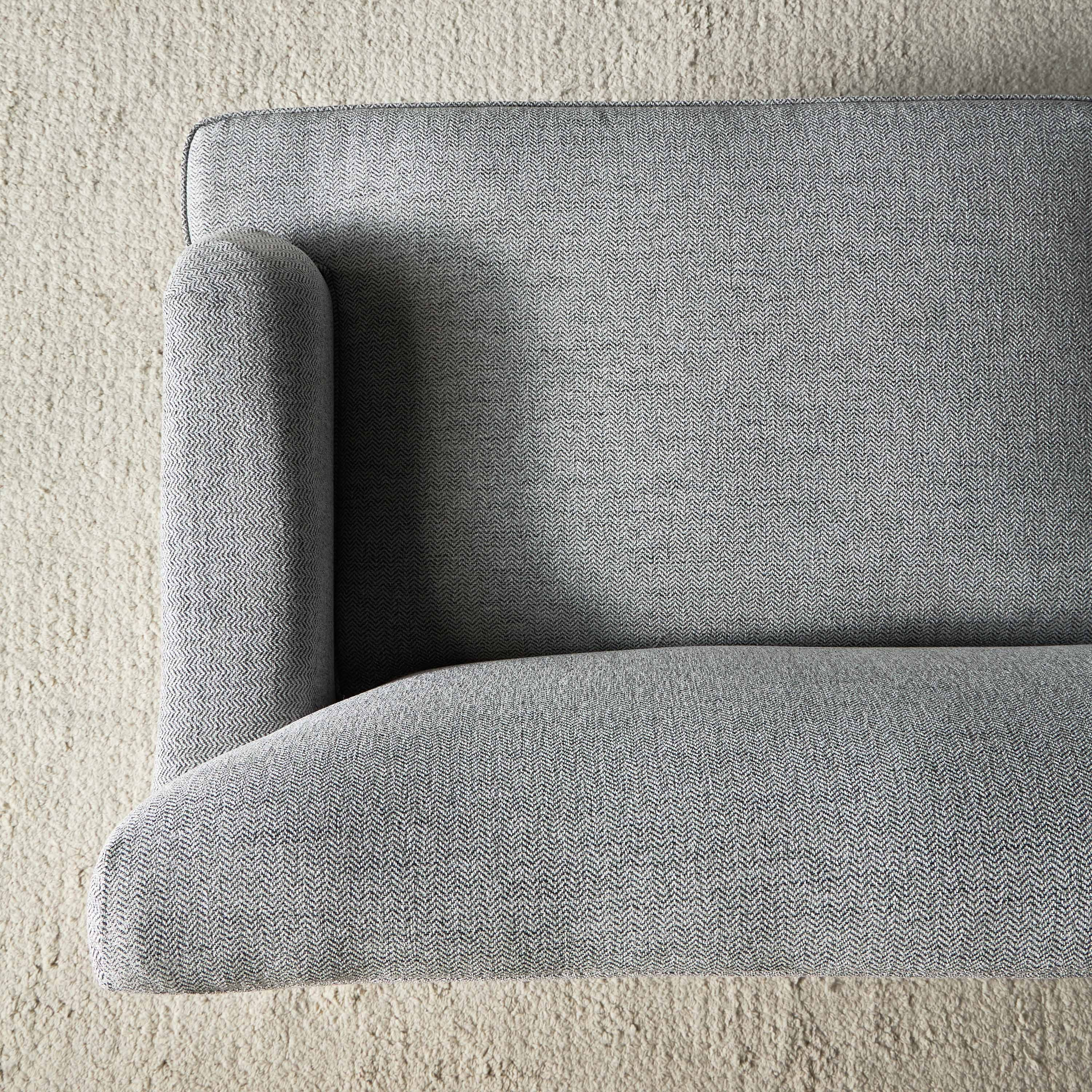 كنبة قماشية 3 مقاعد من كولومبيا-furniture-sofaandseating-sofasandsofasets-image-5