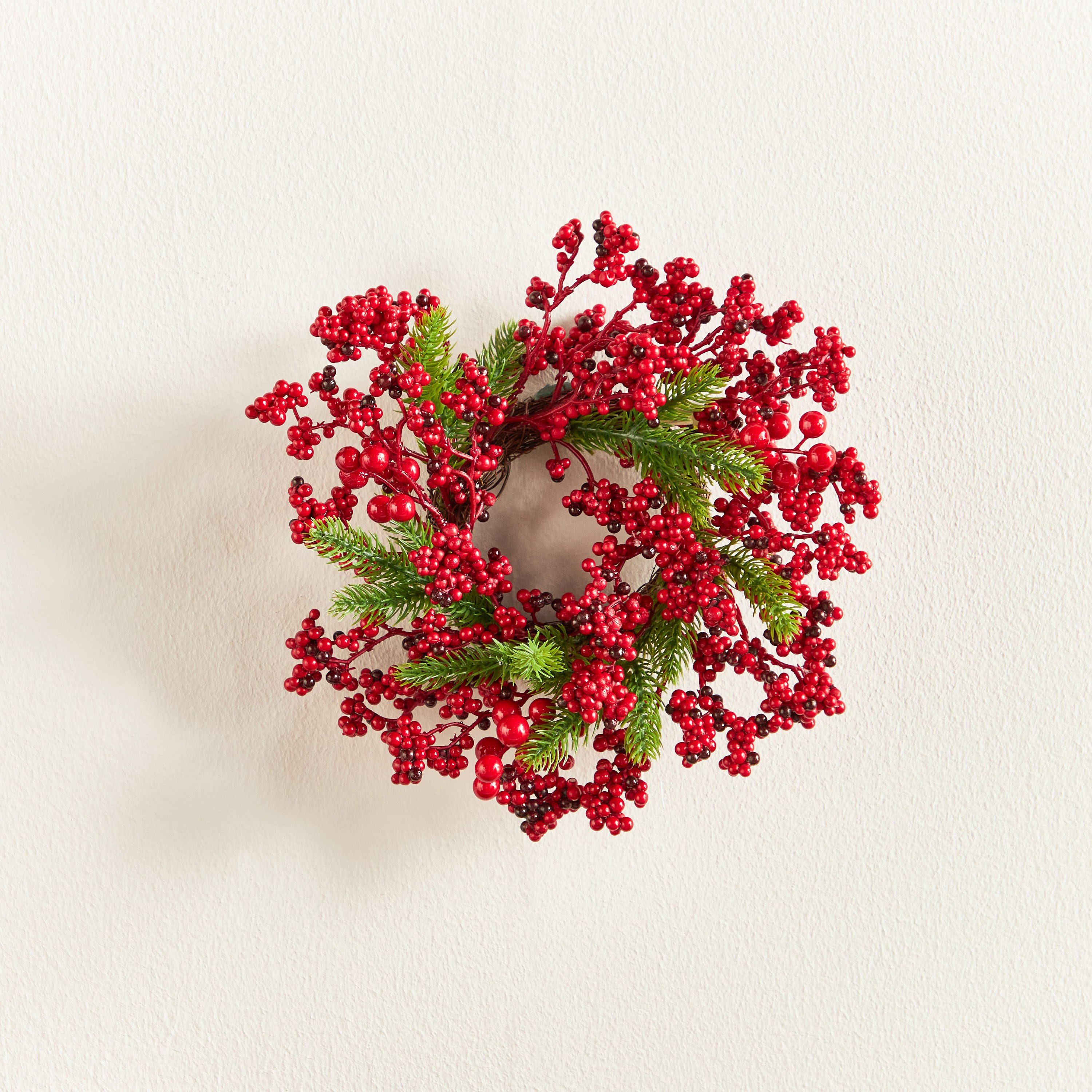 Berry Candle Wreath